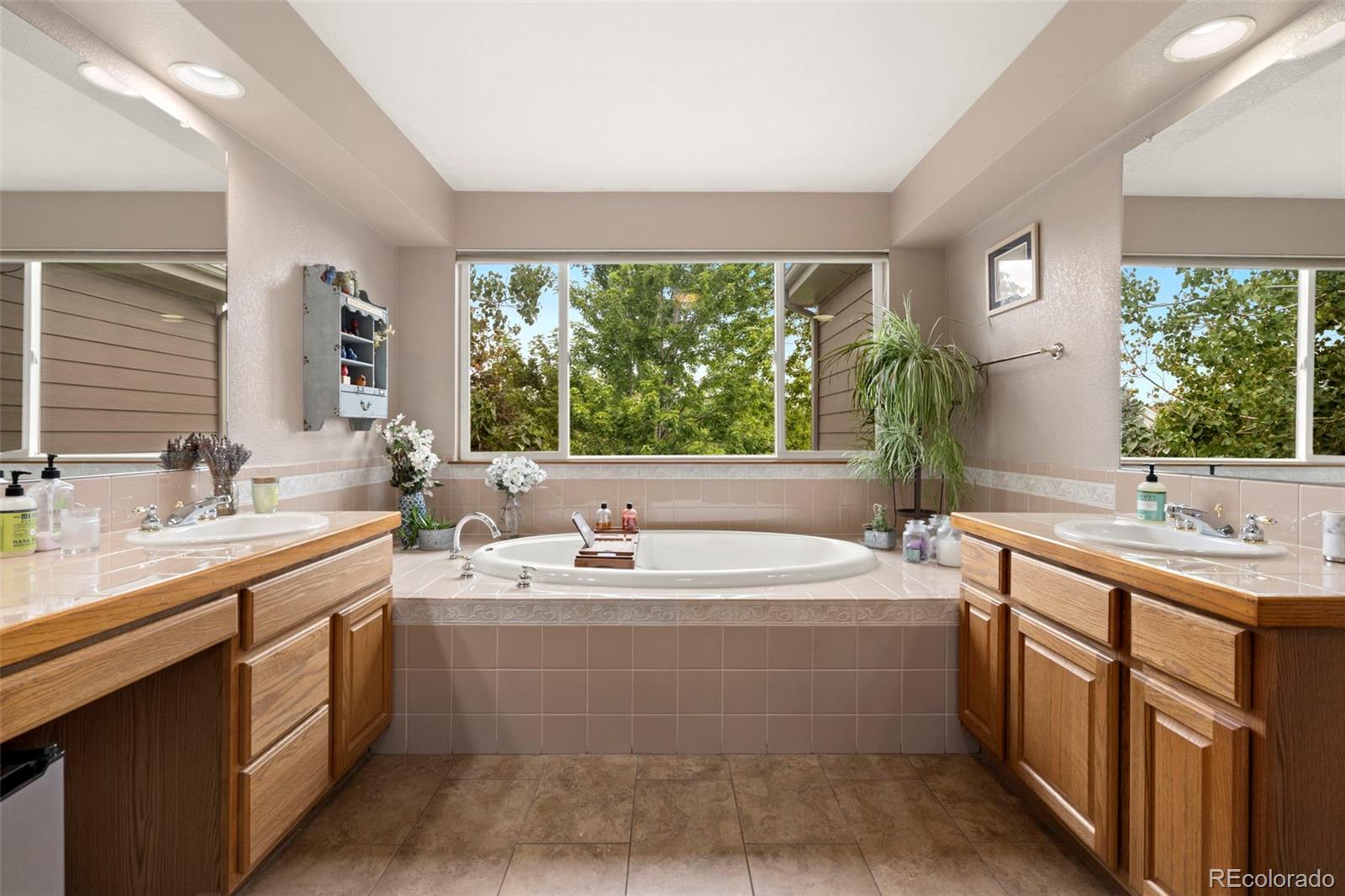 MLS Image #27 for 17297 w 61st court,arvada, Colorado