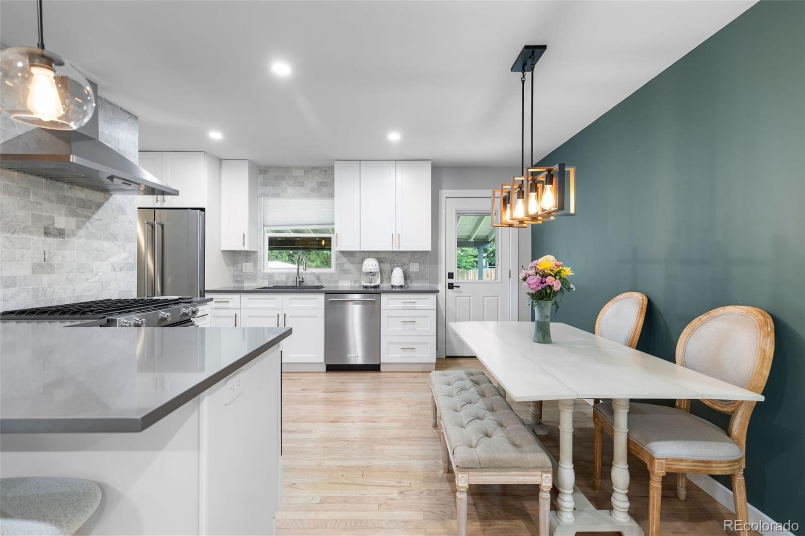 MLS Image #10 for 2730 s cook street,denver, Colorado