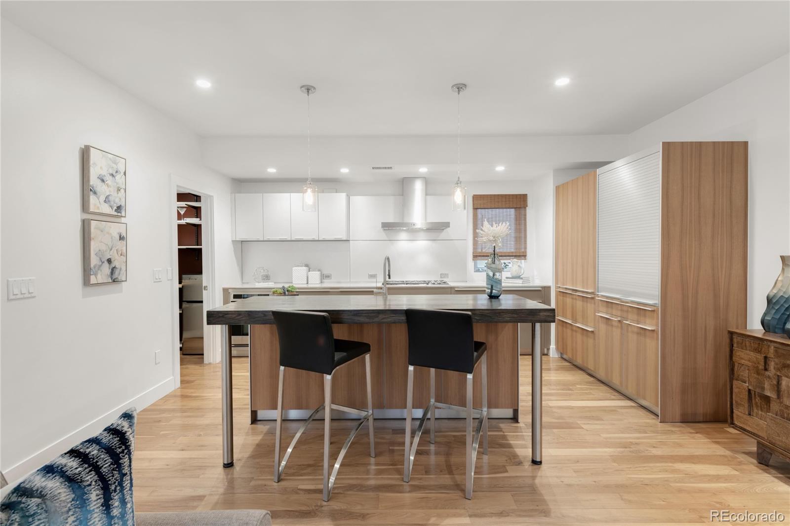 MLS Image #12 for 2314 s university boulevard,denver, Colorado
