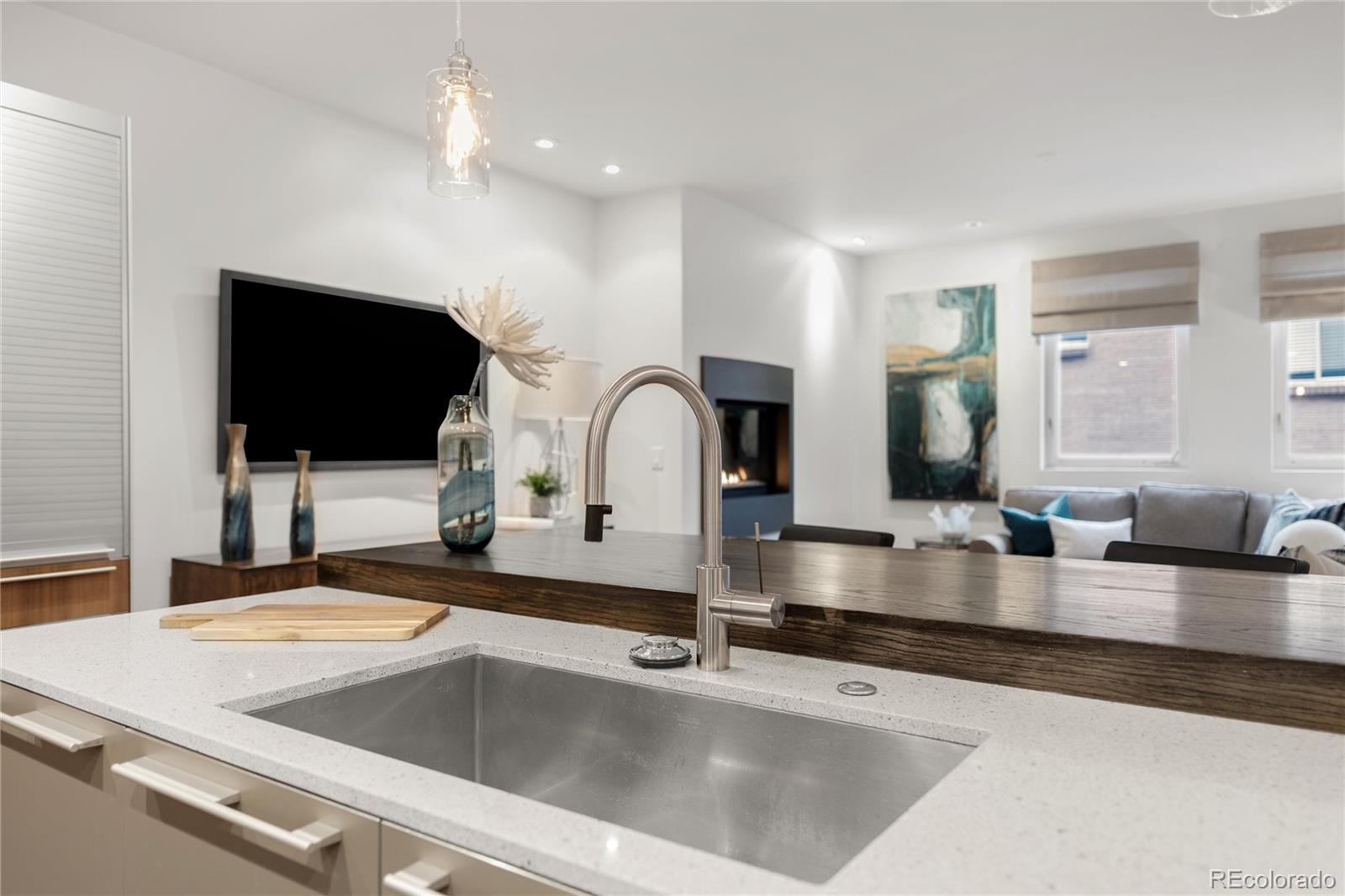 MLS Image #18 for 2314 s university boulevard,denver, Colorado