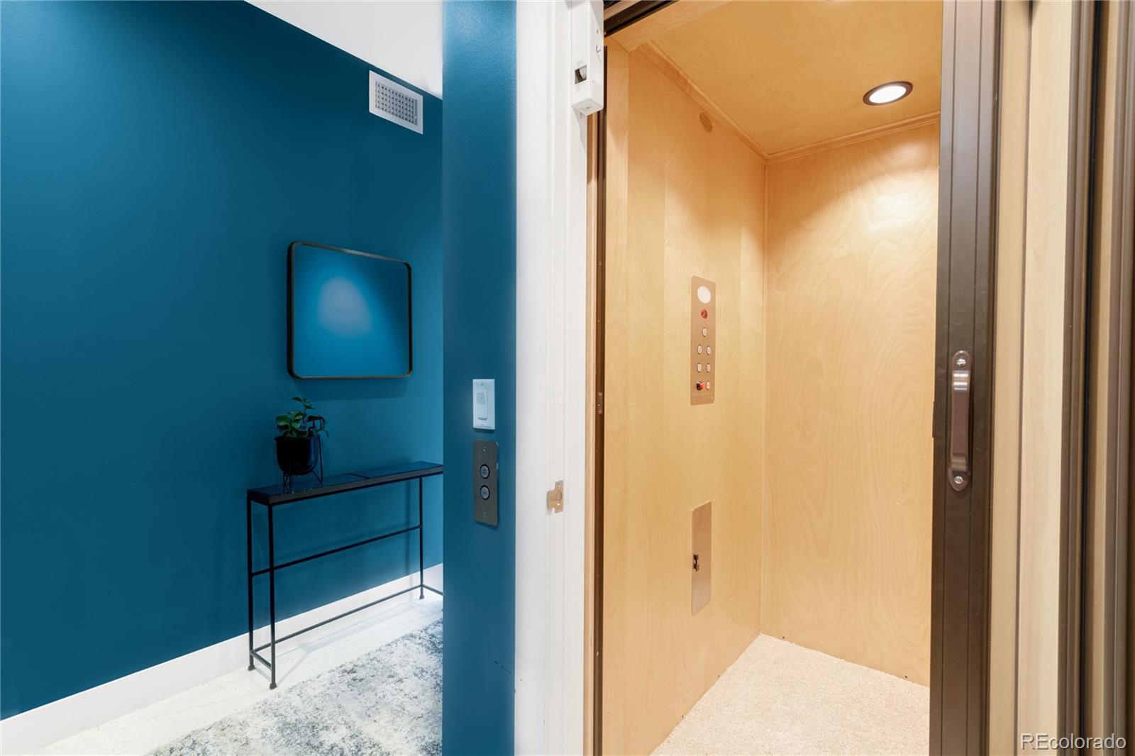 MLS Image #7 for 2314 s university boulevard,denver, Colorado