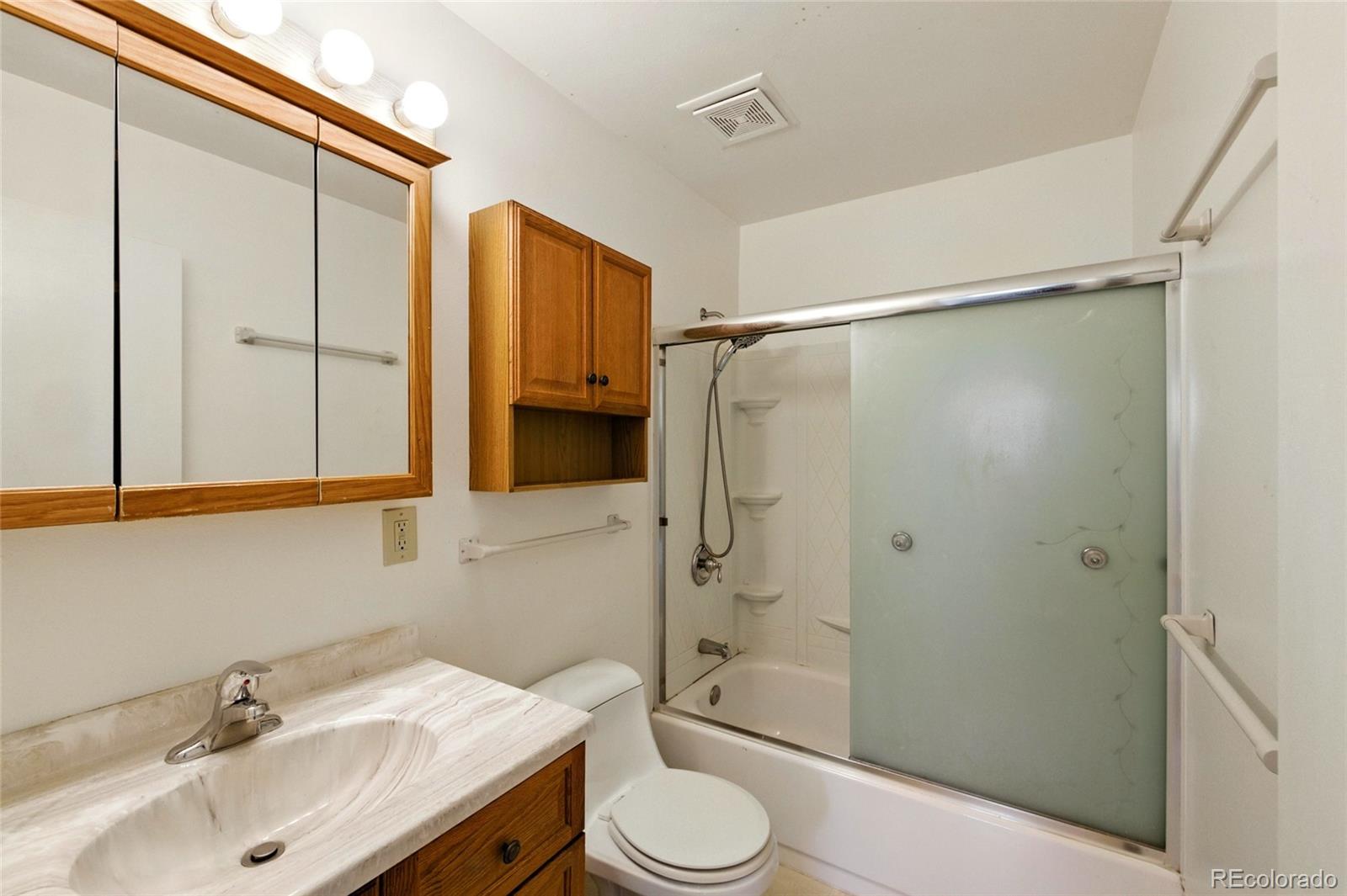 MLS Image #9 for 14530 e 13th avenue,aurora, Colorado