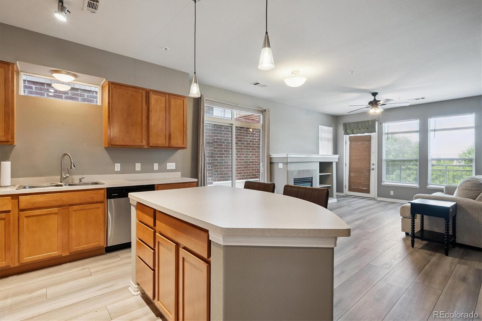 MLS Image #2 for 10184  park meadows drive,lone tree, Colorado