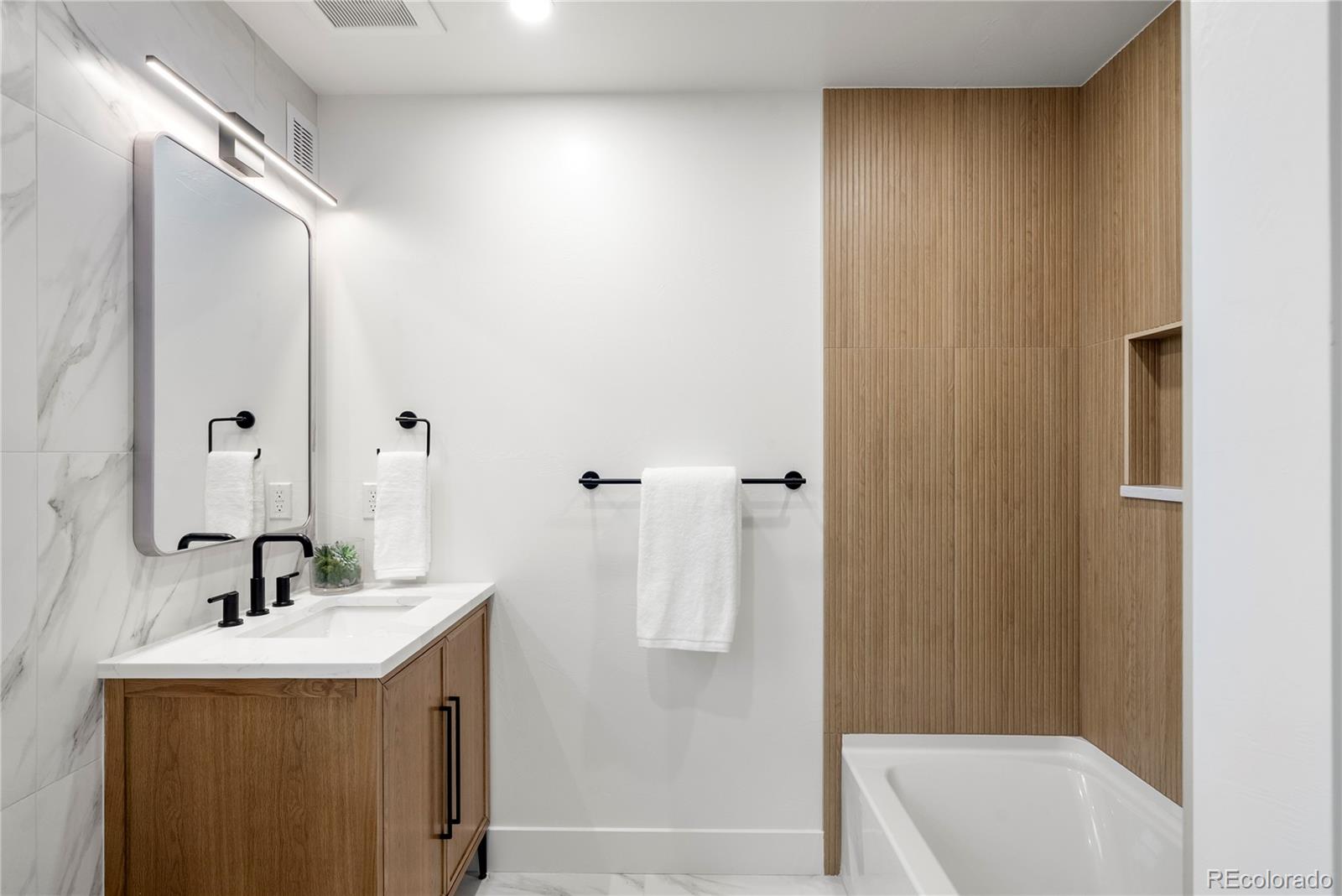 MLS Image #29 for 2360 s acoma street,denver, Colorado