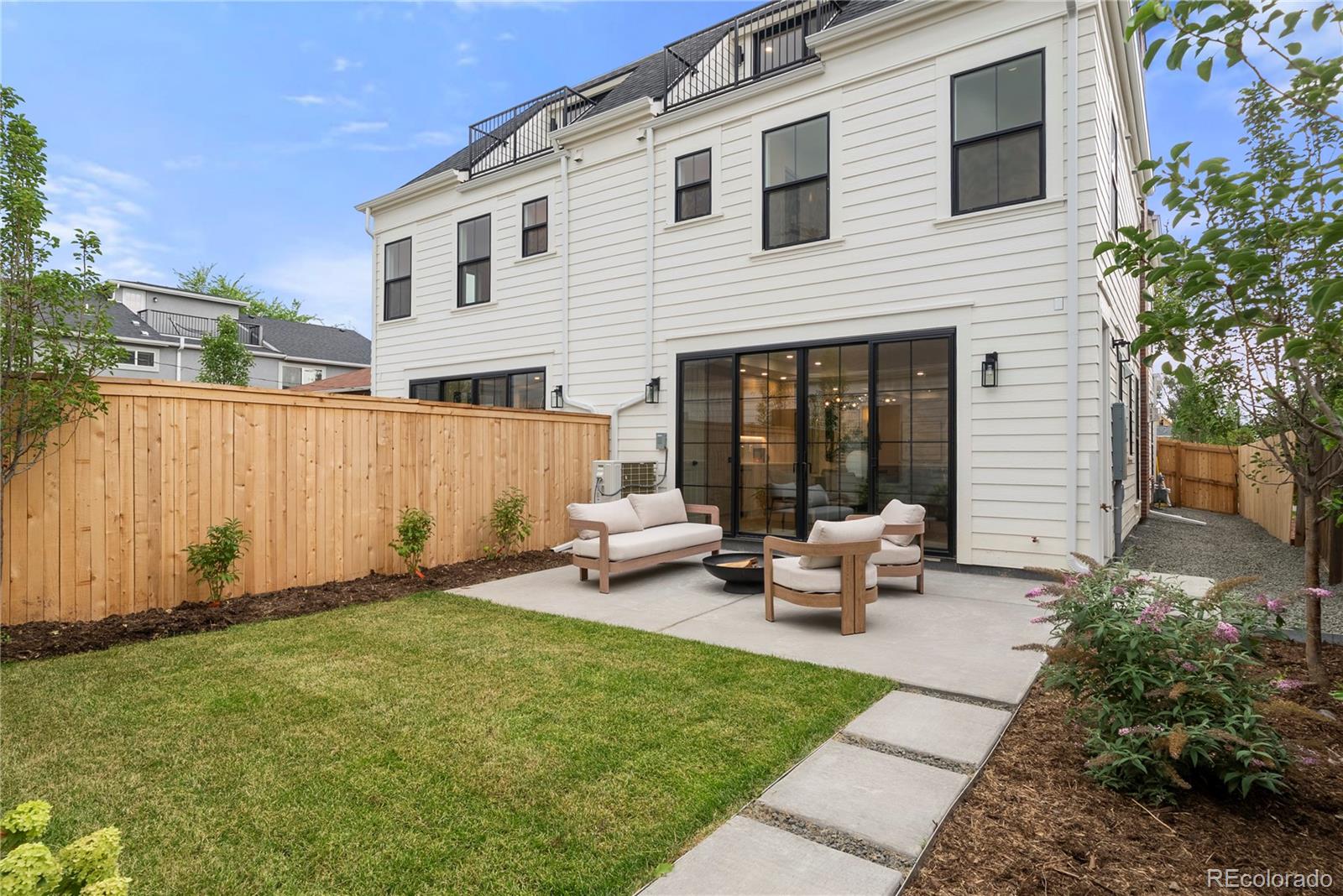 MLS Image #38 for 2360 s acoma street,denver, Colorado