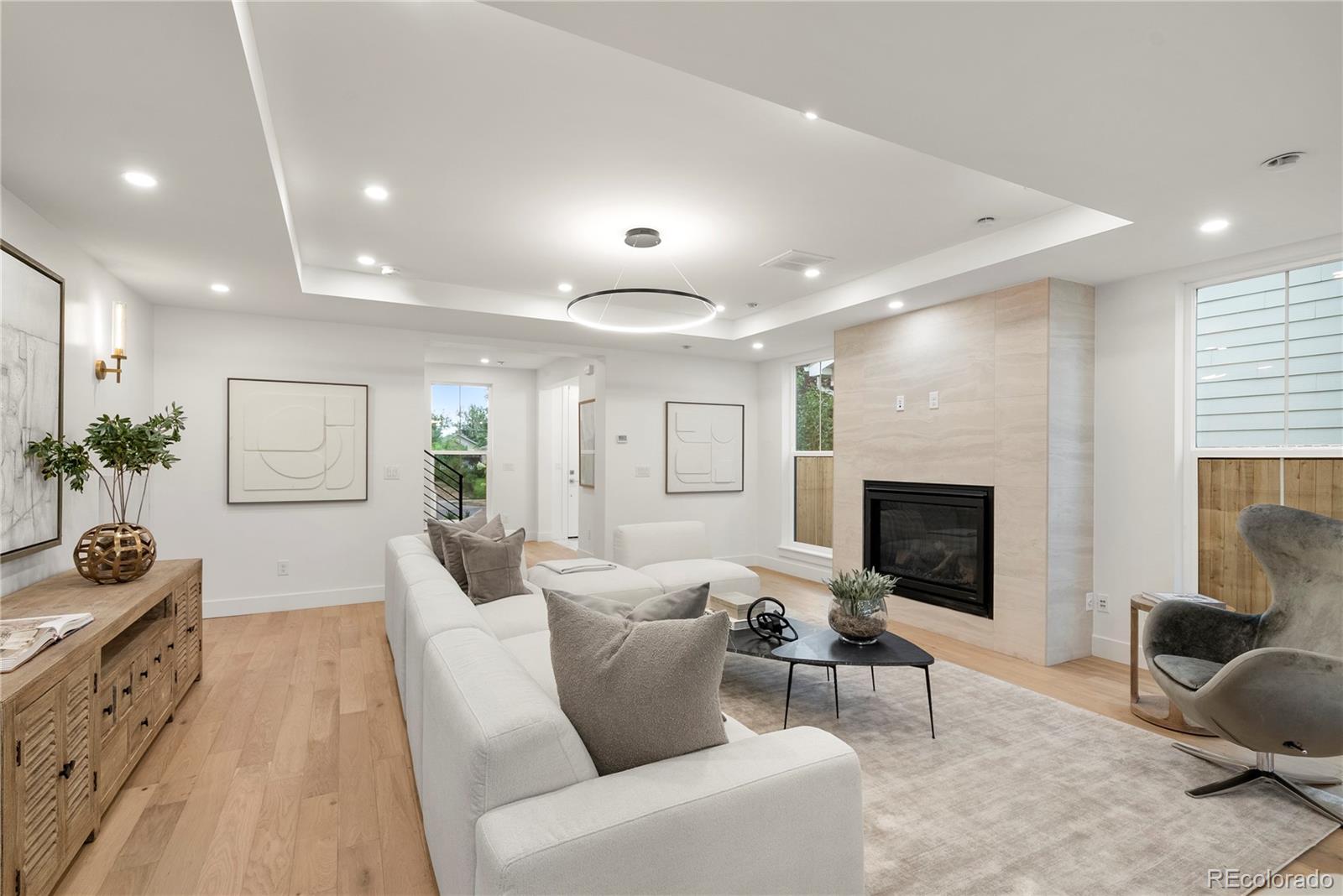 MLS Image #8 for 2360 s acoma street,denver, Colorado