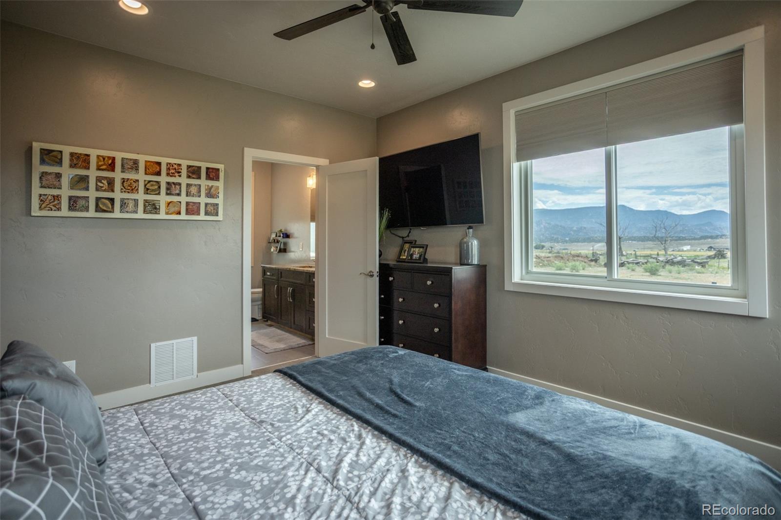MLS Image #22 for 12531  ce ce lane,nathrop, Colorado