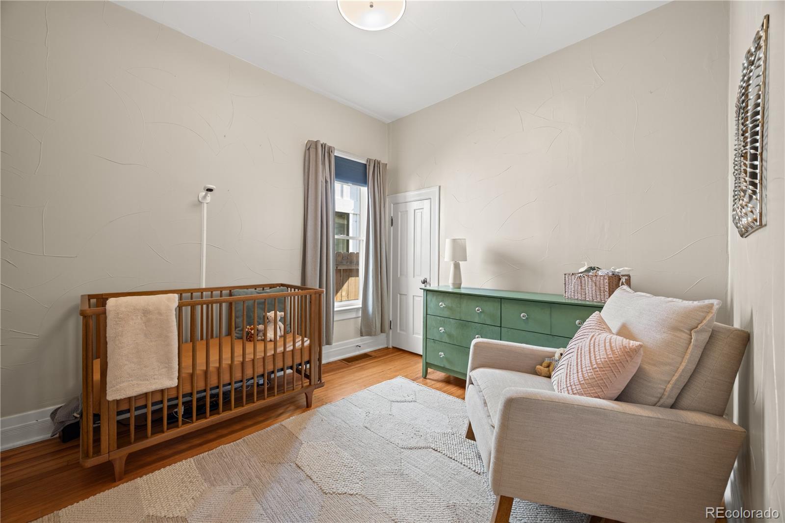 MLS Image #17 for 515 s washington street,denver, Colorado