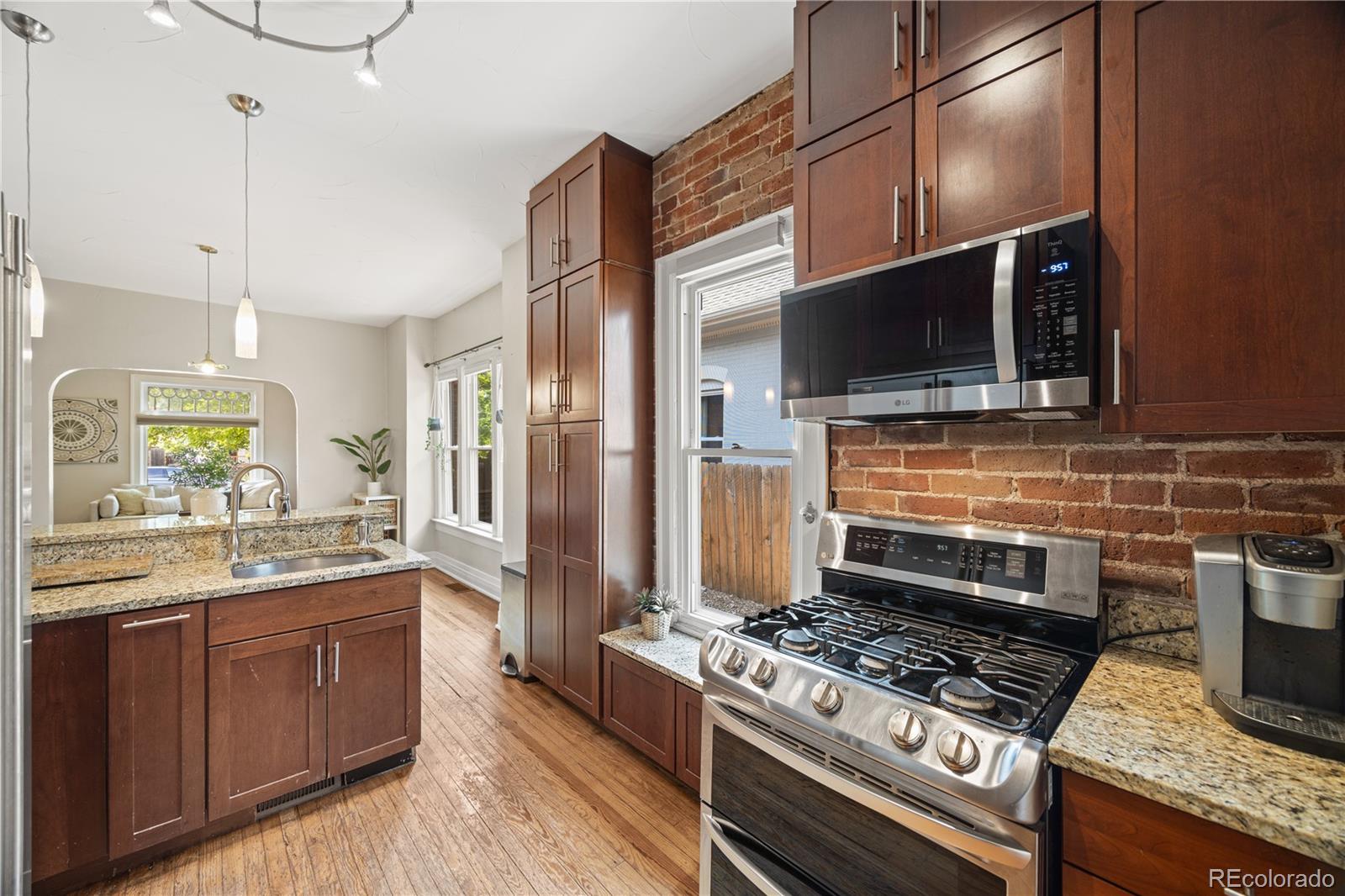 MLS Image #20 for 515 s washington street,denver, Colorado