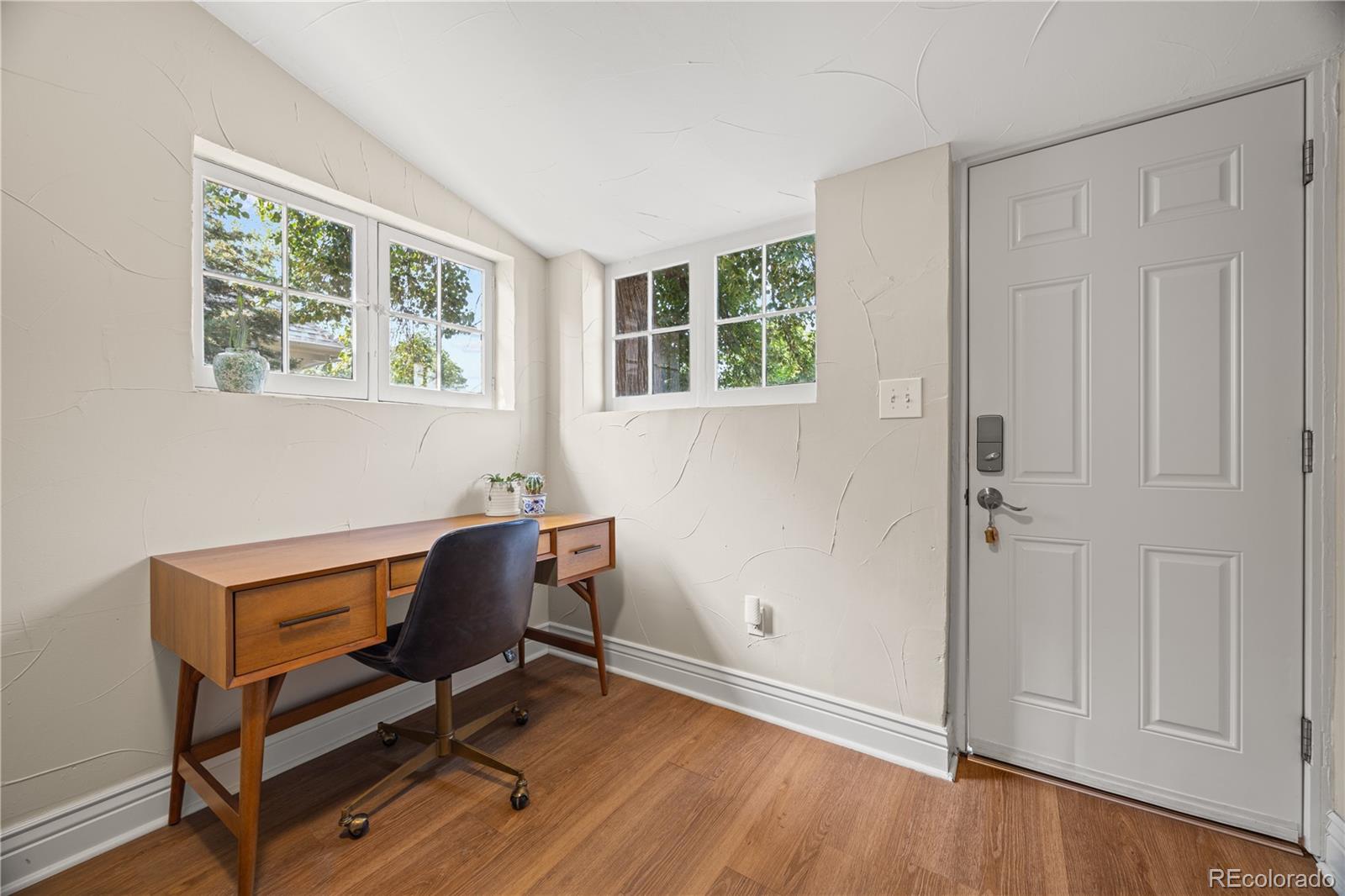 MLS Image #26 for 515 s washington street,denver, Colorado