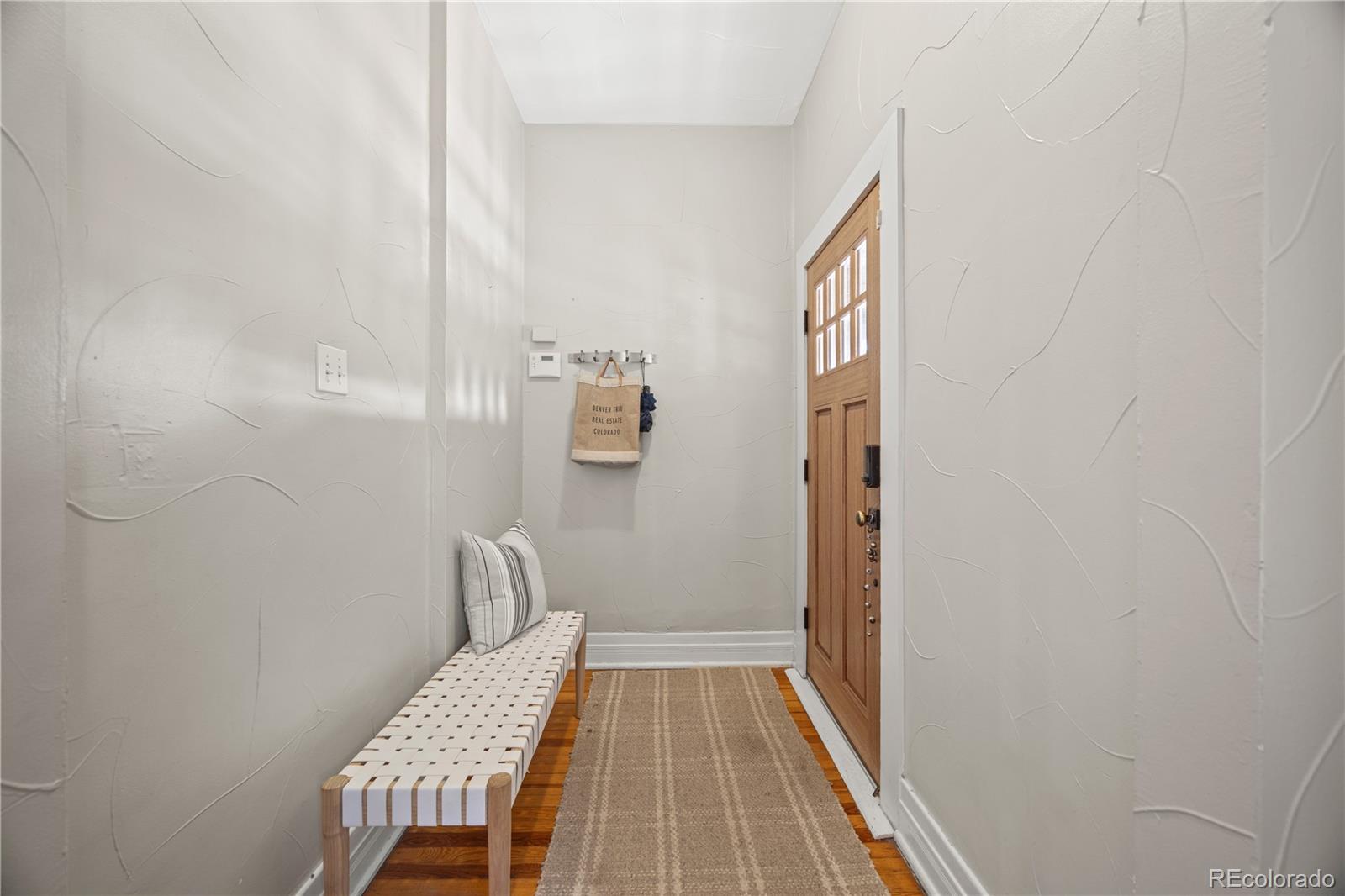 MLS Image #5 for 515 s washington street,denver, Colorado