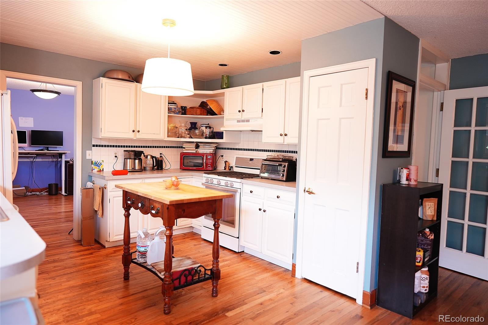 MLS Image #11 for 12292 e bates circle,aurora, Colorado