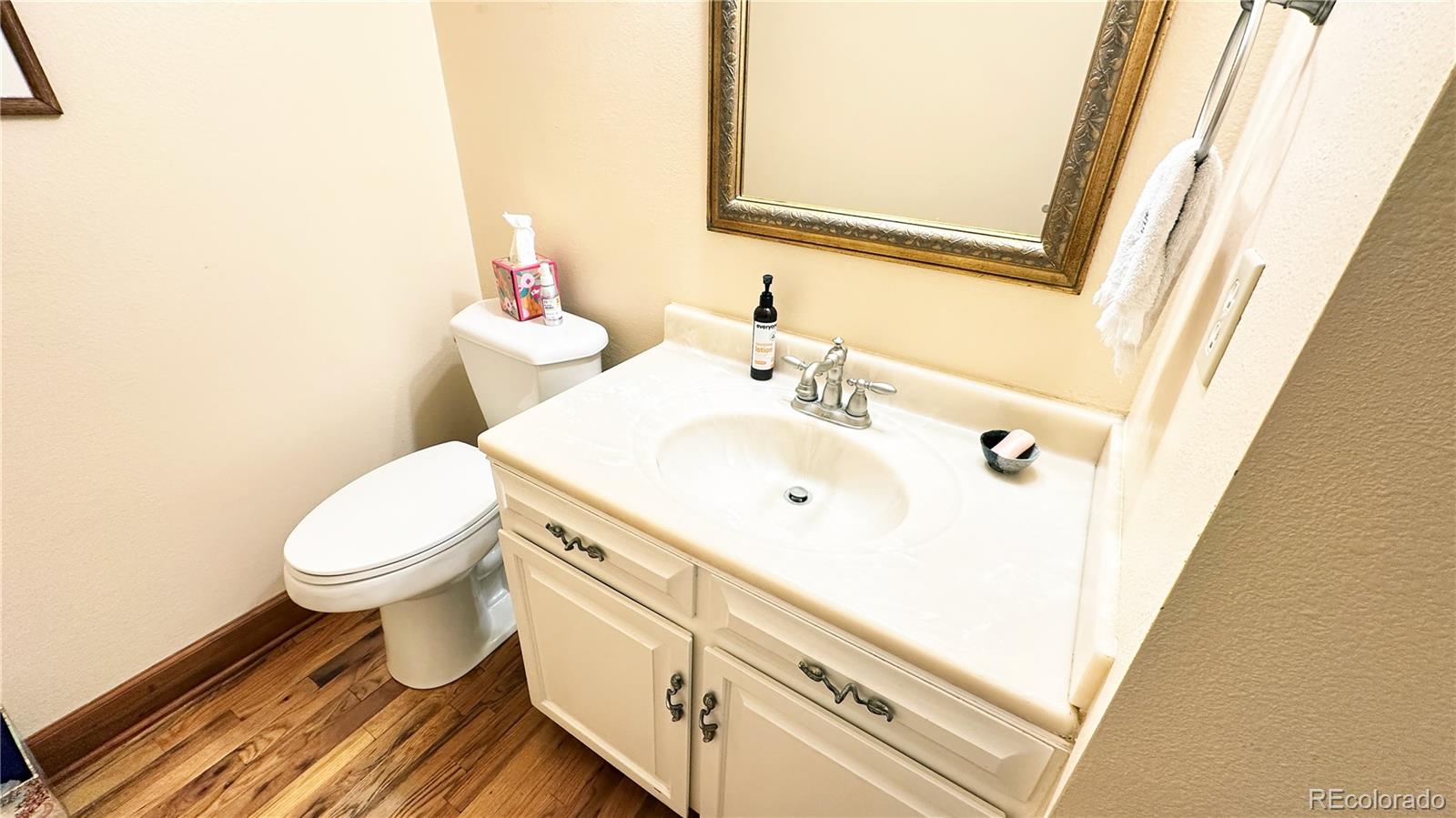 MLS Image #21 for 12292 e bates circle,aurora, Colorado