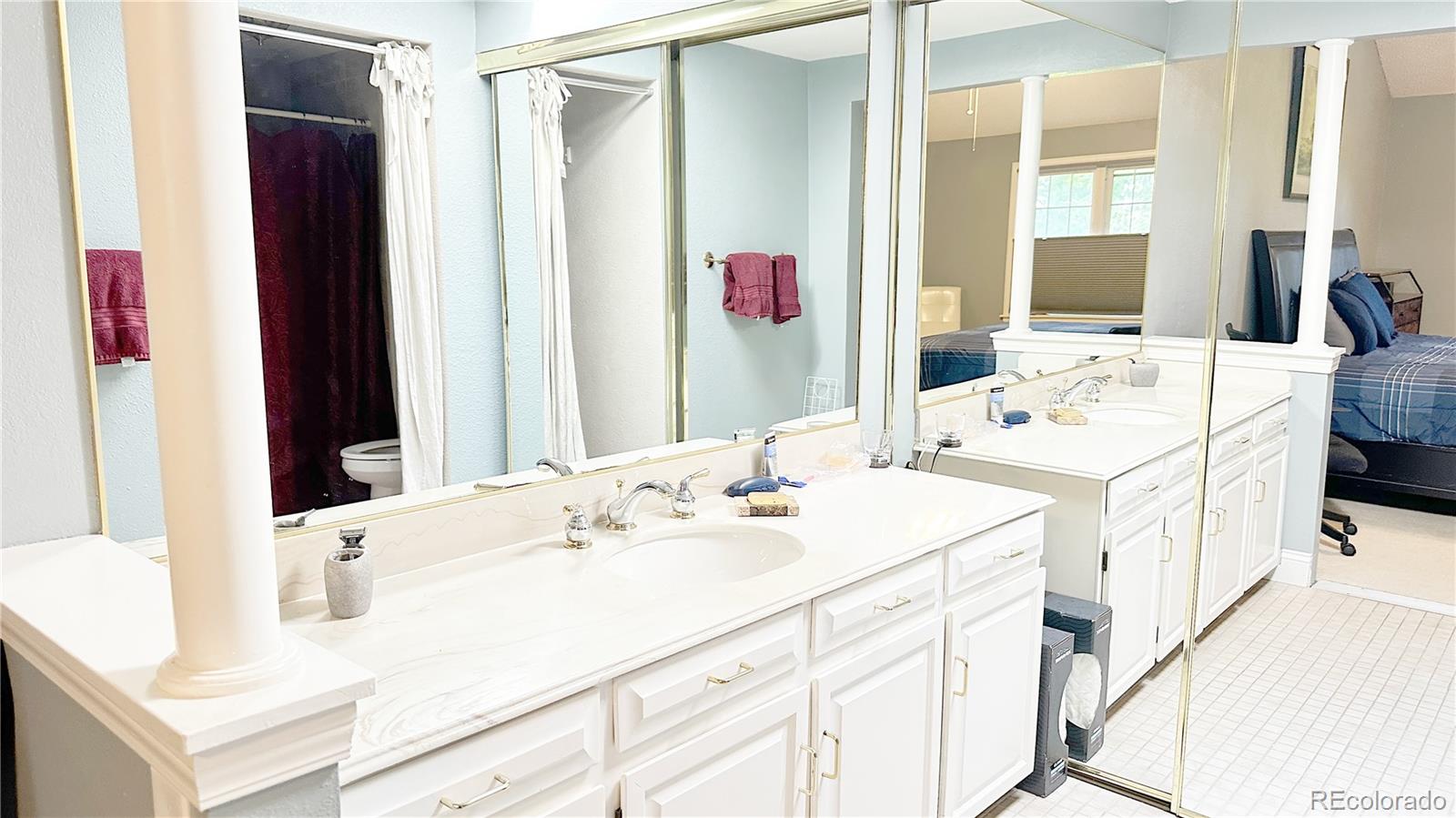 MLS Image #22 for 12292 e bates circle,aurora, Colorado