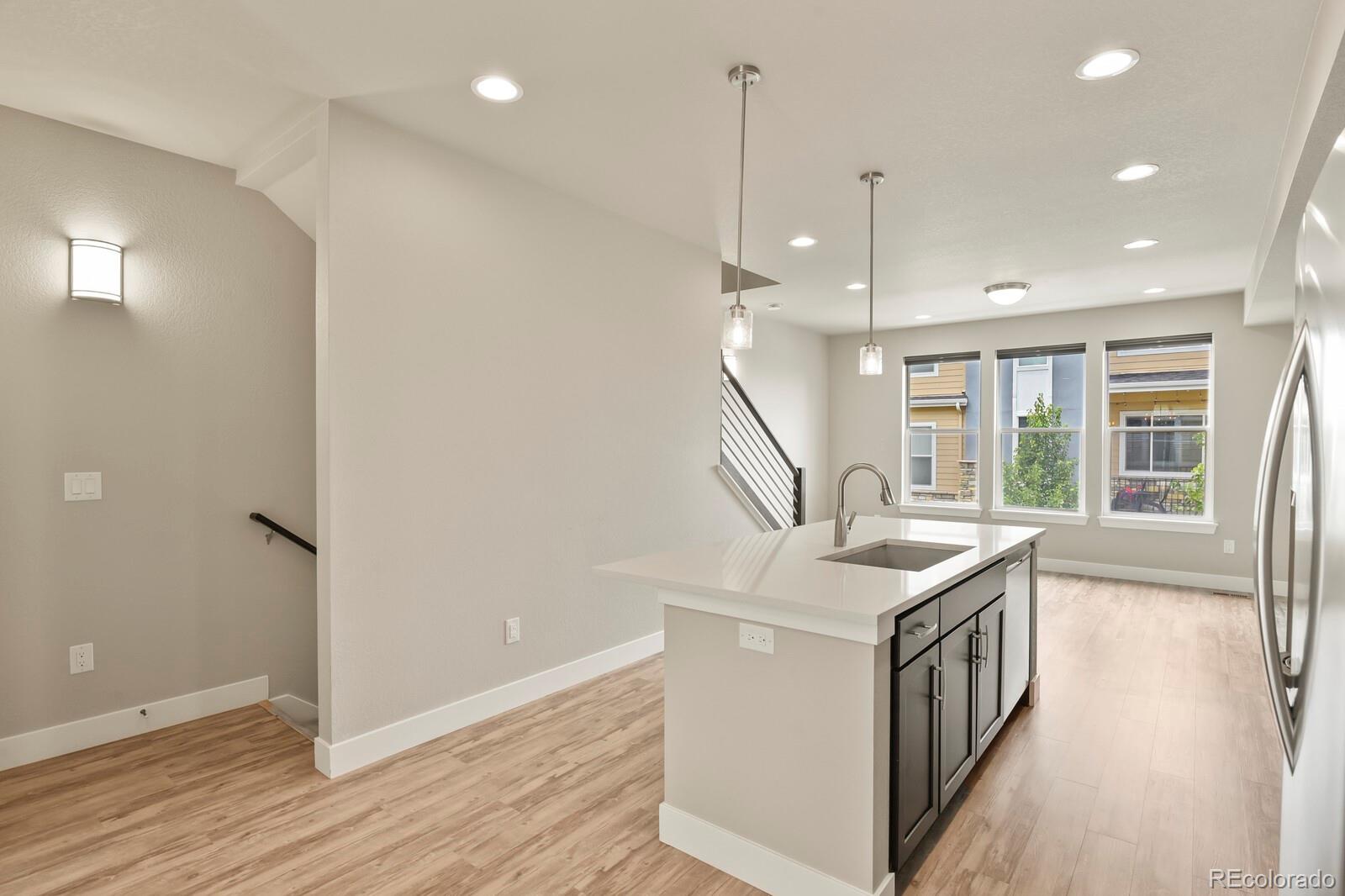 MLS Image #11 for 6731 s tempe court,aurora, Colorado