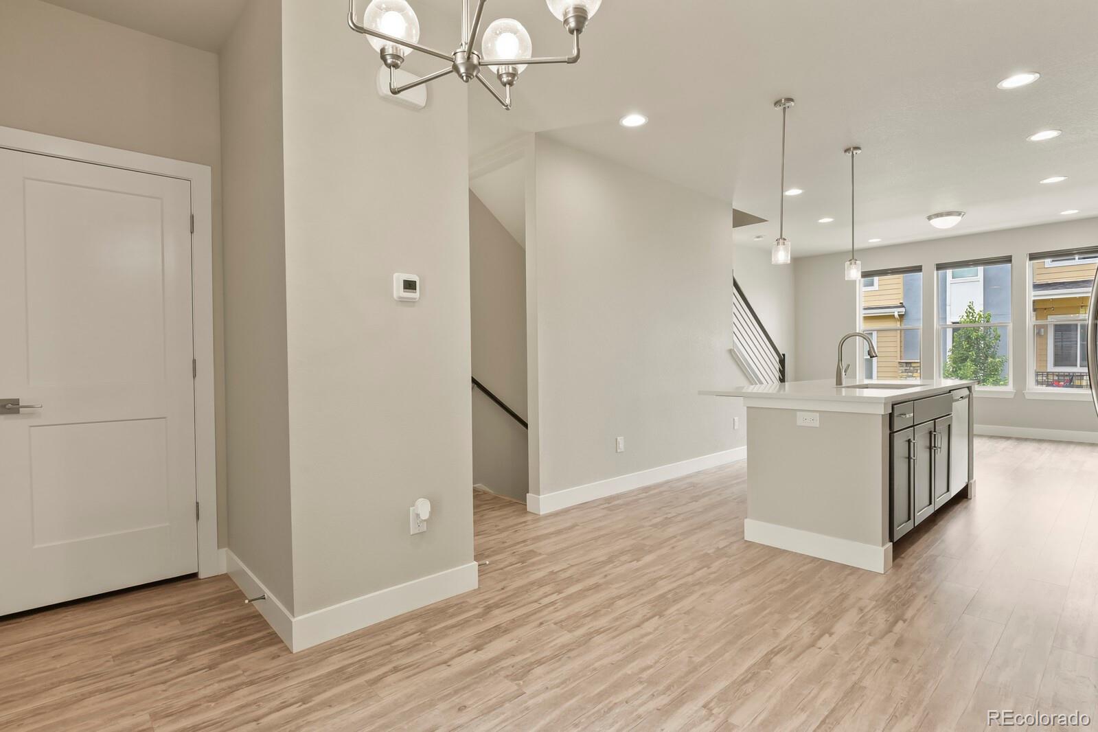 MLS Image #14 for 6731 s tempe court,aurora, Colorado