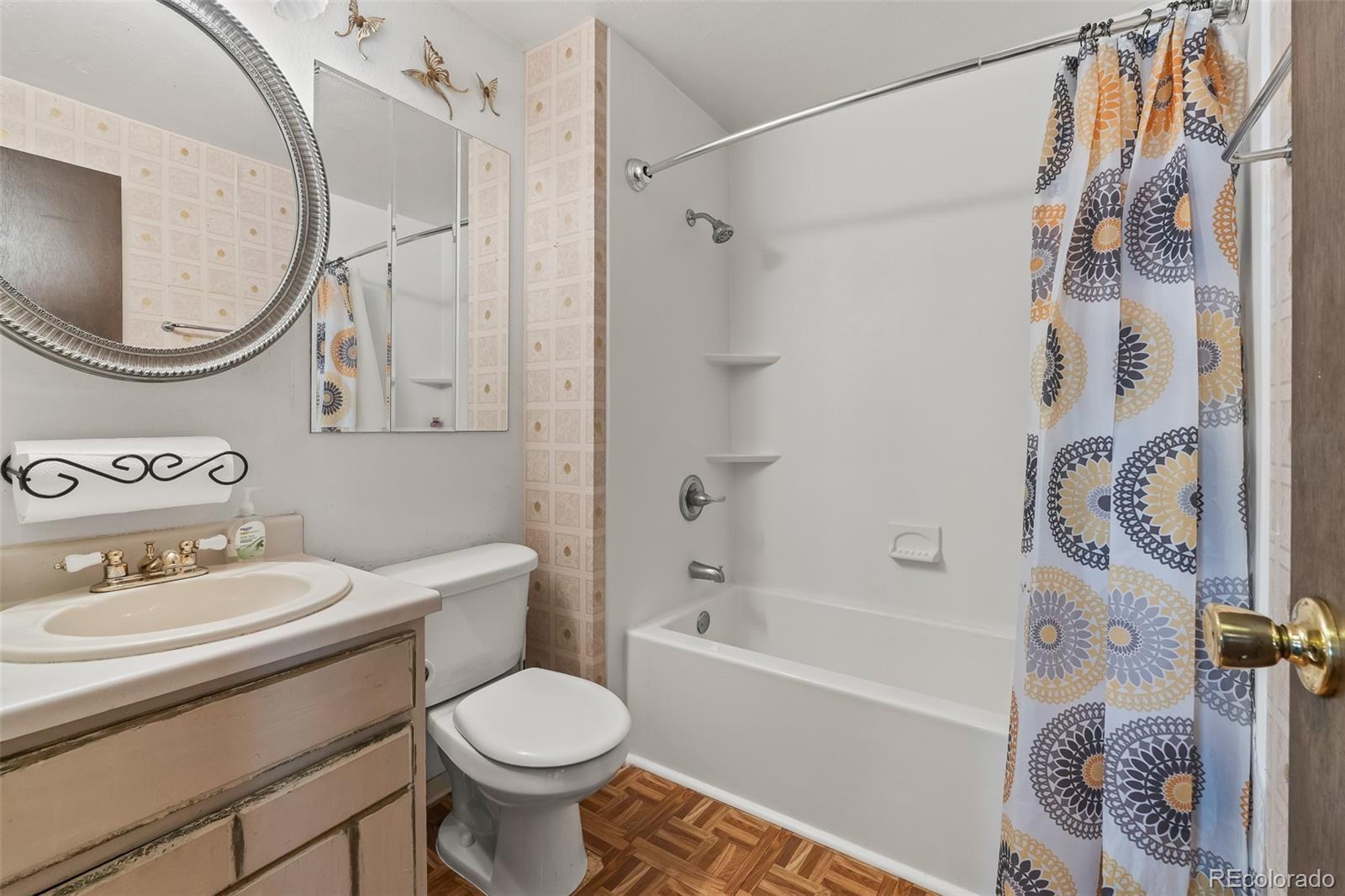 MLS Image #7 for 561 s niagara street,denver, Colorado