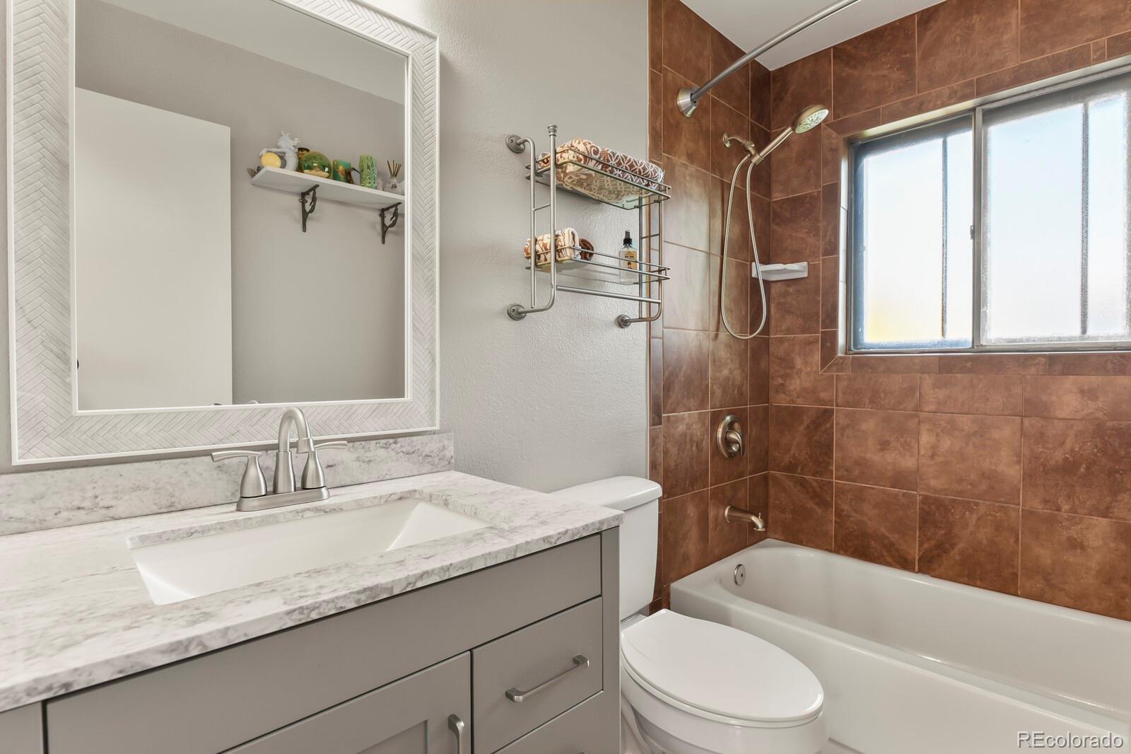 MLS Image #11 for 1367  ember street,denver, Colorado
