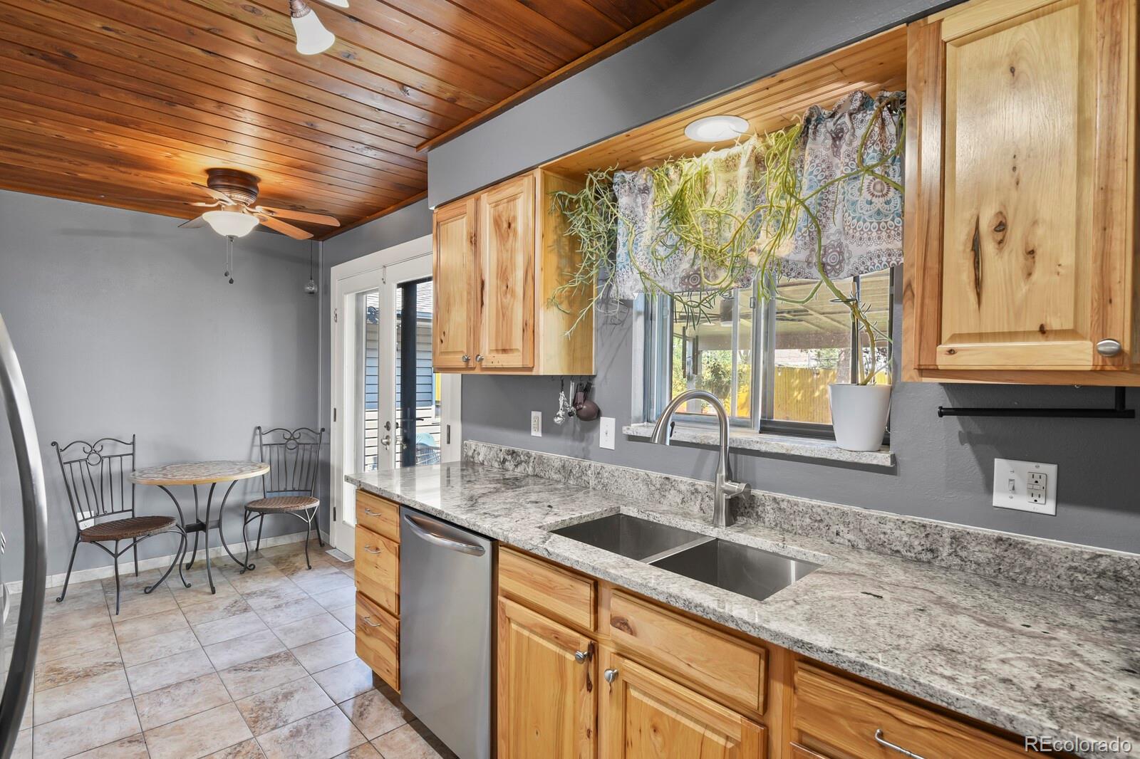 MLS Image #8 for 1367  ember street,denver, Colorado