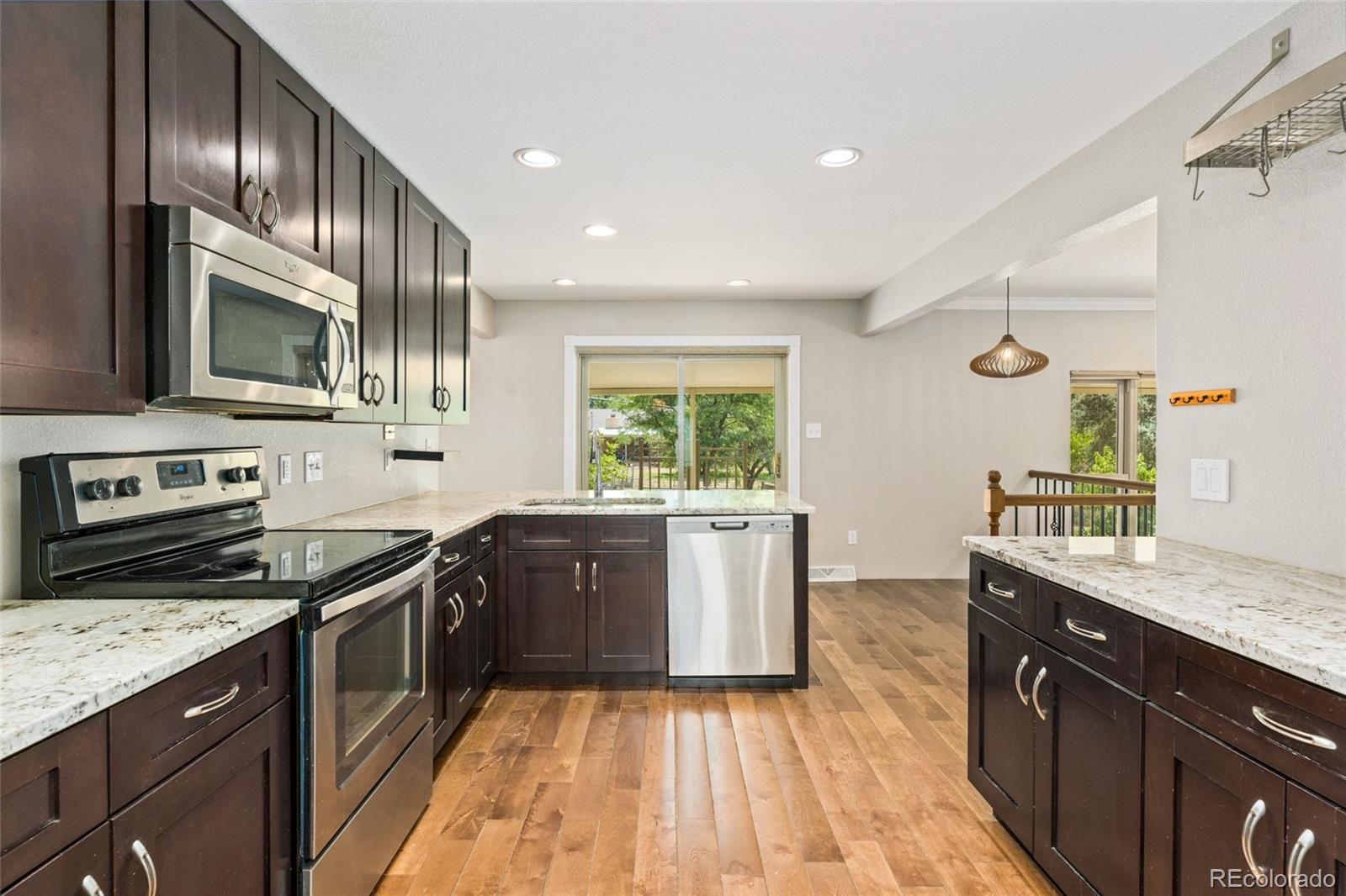 MLS Image #14 for 7063 s trenton drive,centennial, Colorado