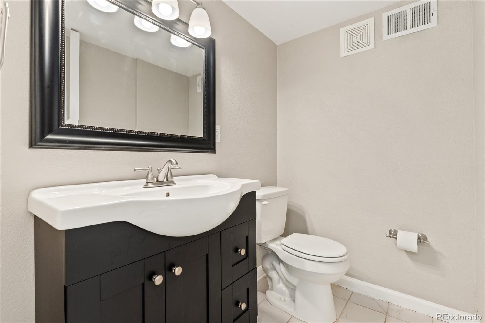 MLS Image #17 for 7063 s trenton drive,centennial, Colorado