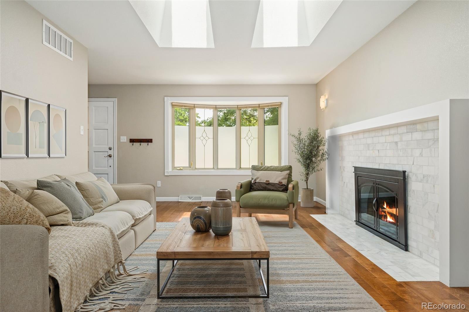 MLS Image #3 for 7063 s trenton drive,centennial, Colorado