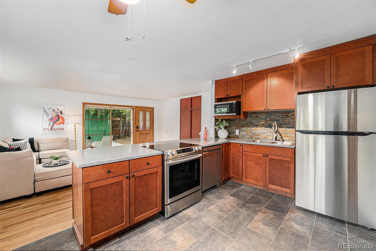 MLS Image #2 for 9225  highland place,arvada, Colorado
