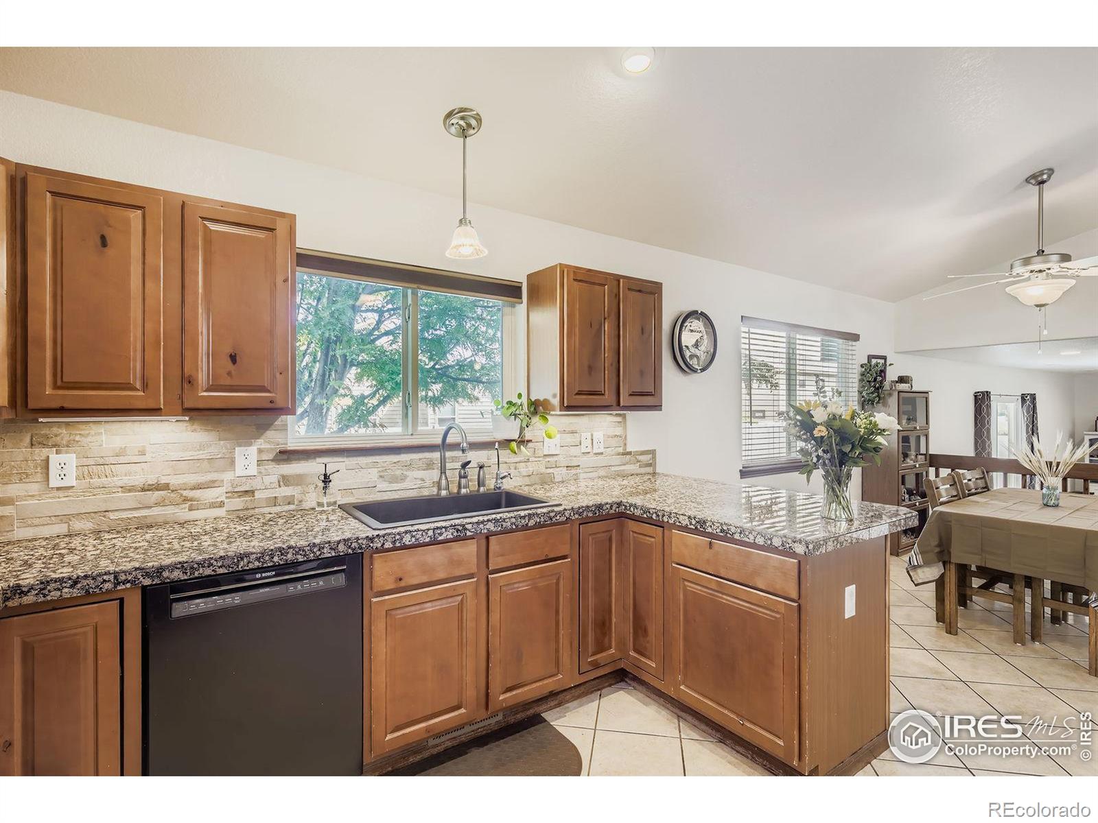 MLS Image #12 for 1529  homeland street,loveland, Colorado