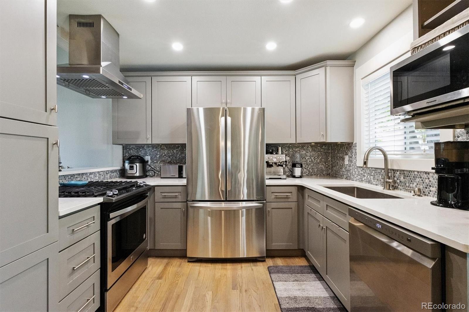 MLS Image #10 for 19492 e amherst drive,aurora, Colorado