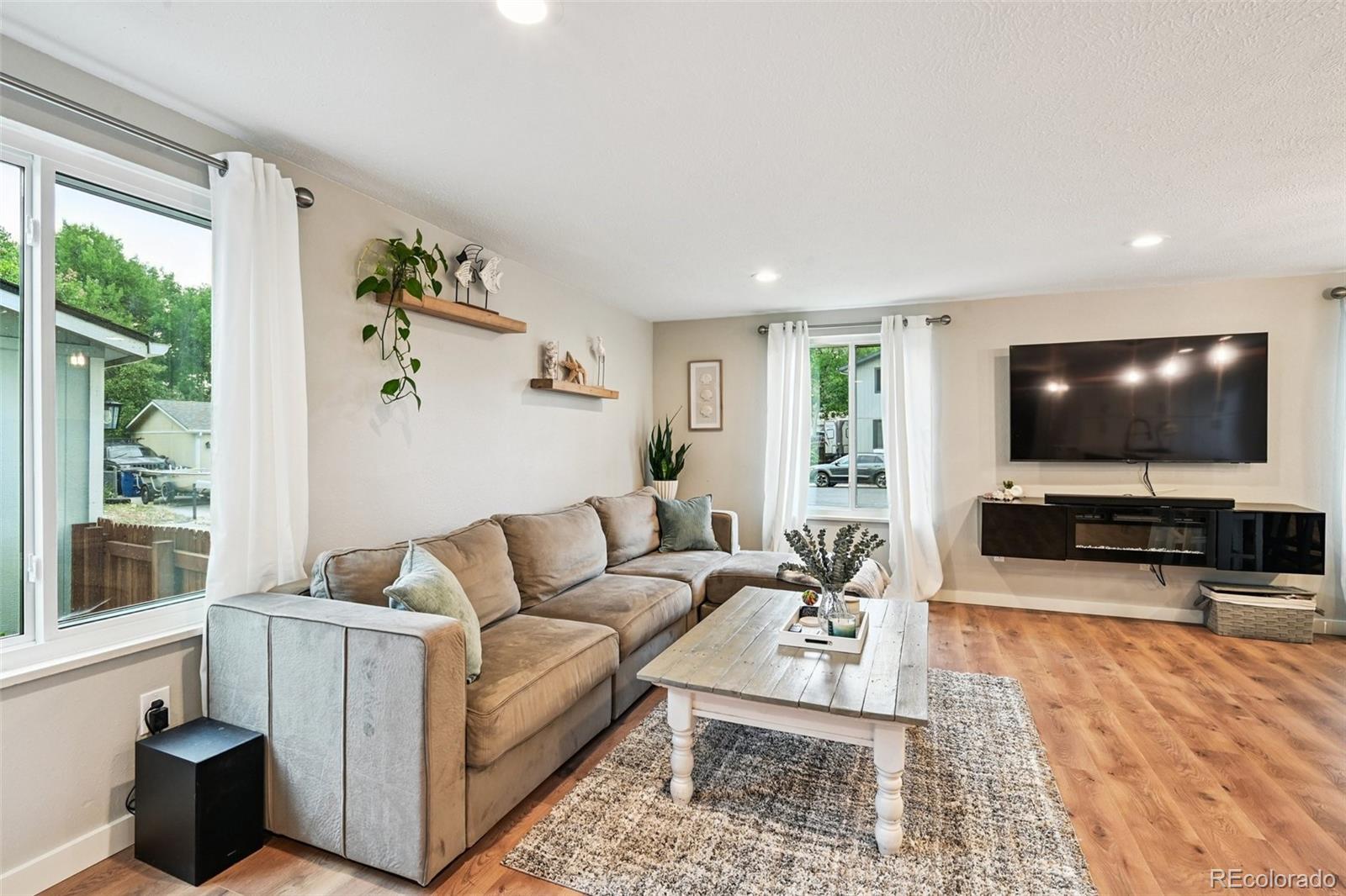 MLS Image #10 for 6319 w 95th avenue,westminster, Colorado