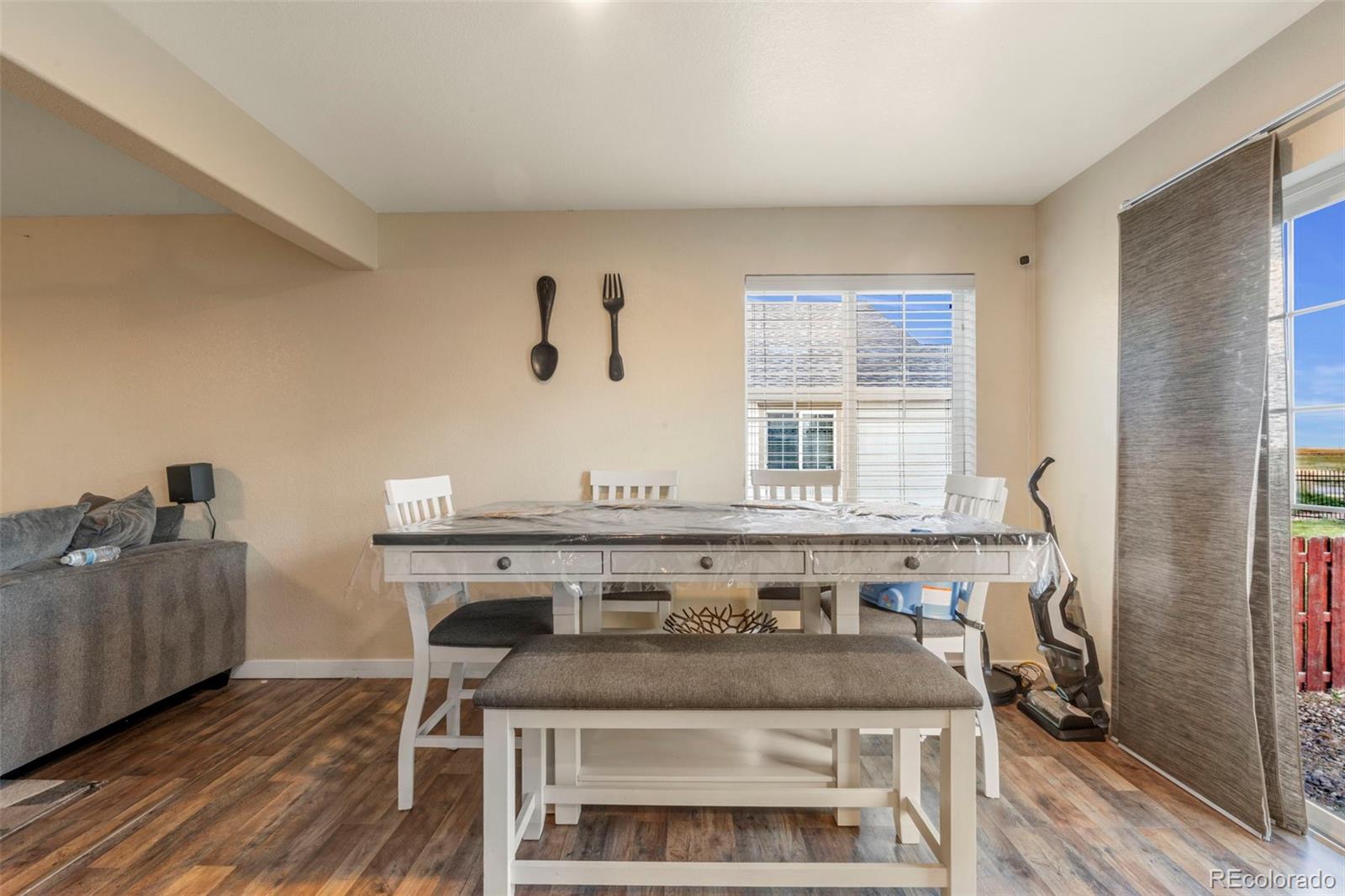 MLS Image #8 for 26010 e byers place,aurora, Colorado