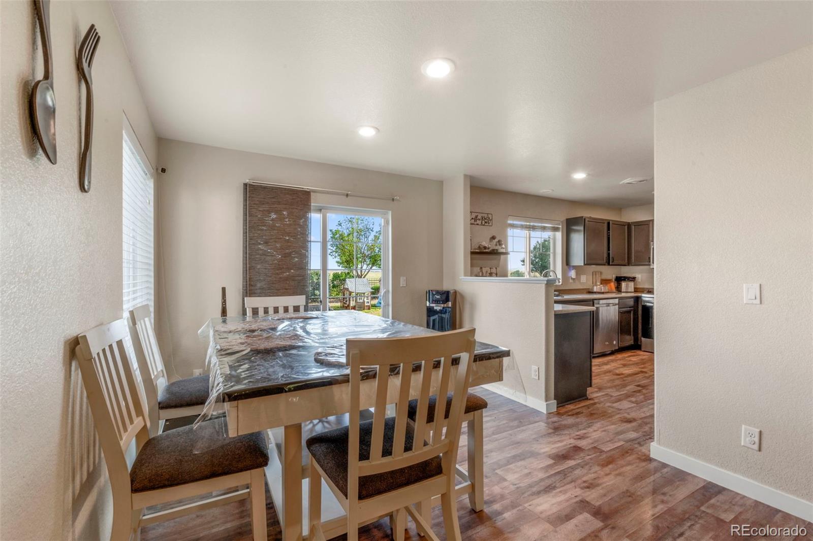 MLS Image #9 for 26010 e byers place,aurora, Colorado