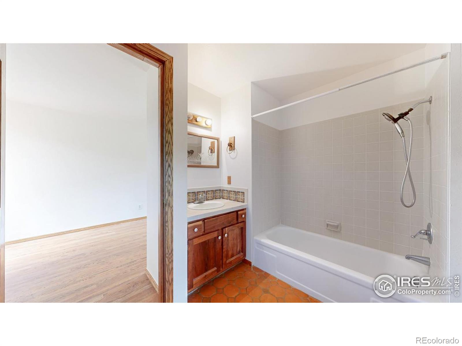 MLS Image #14 for 253  apache ,lyons, Colorado