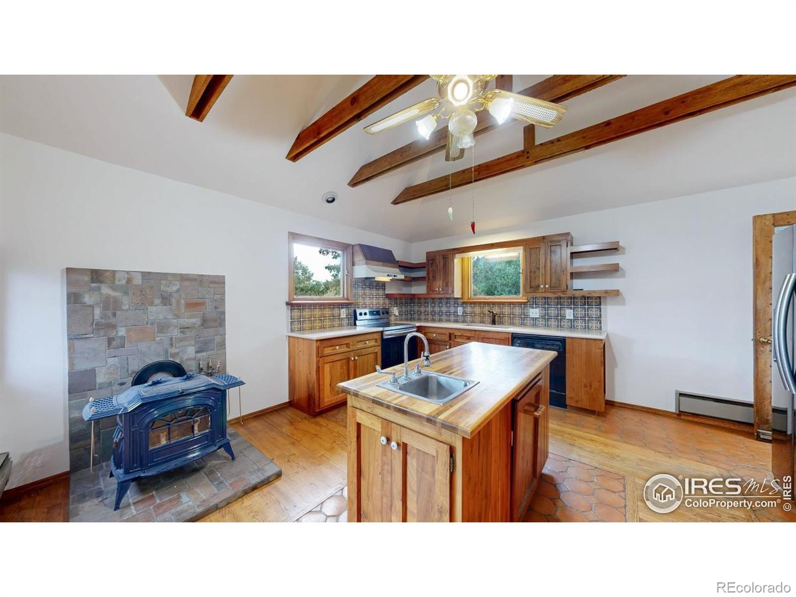 MLS Image #5 for 253  apache ,lyons, Colorado
