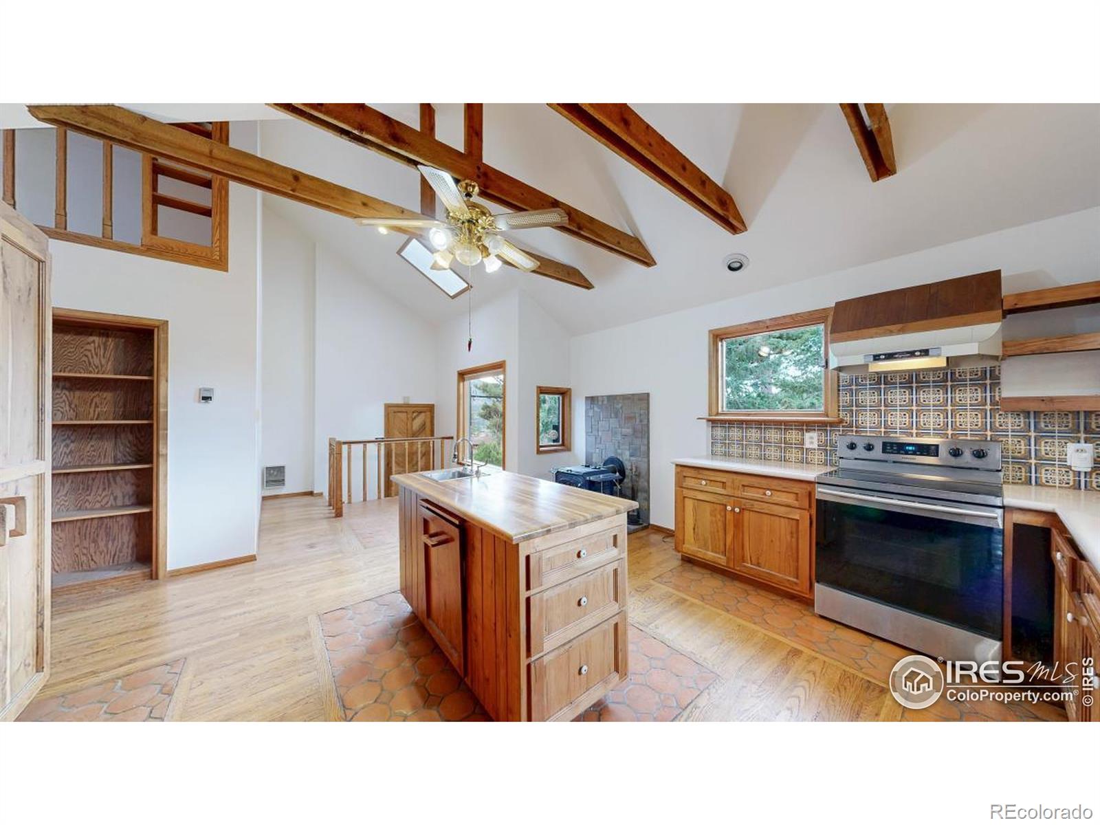 MLS Image #6 for 253  apache ,lyons, Colorado