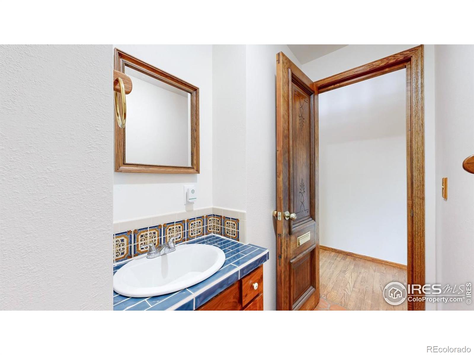 MLS Image #9 for 253  apache ,lyons, Colorado