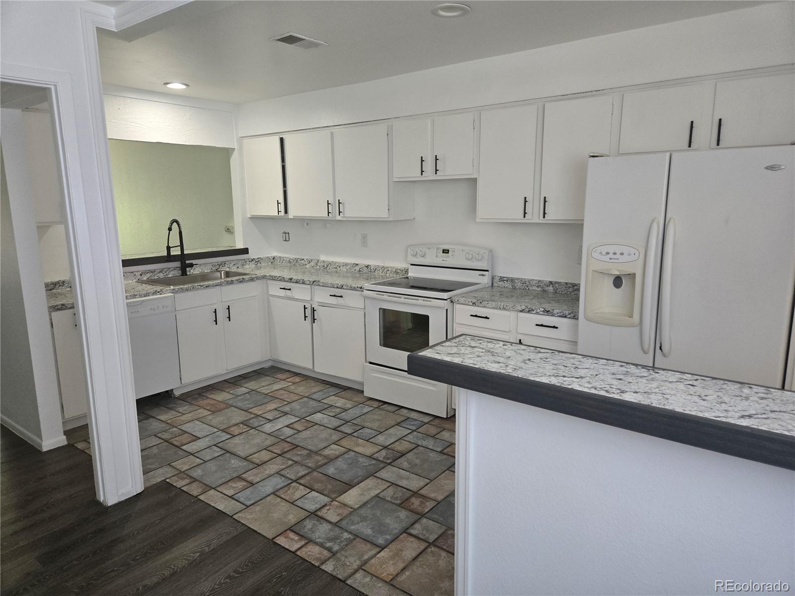 MLS Image #7 for 1288 s carson way,aurora, Colorado