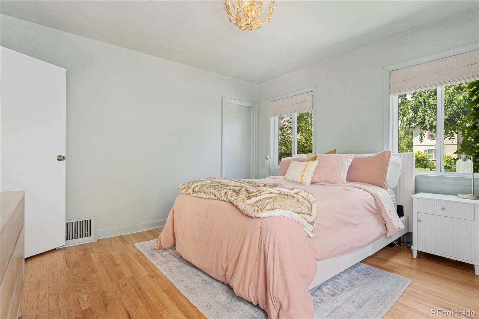 MLS Image #12 for 1400  glencoe street,denver, Colorado