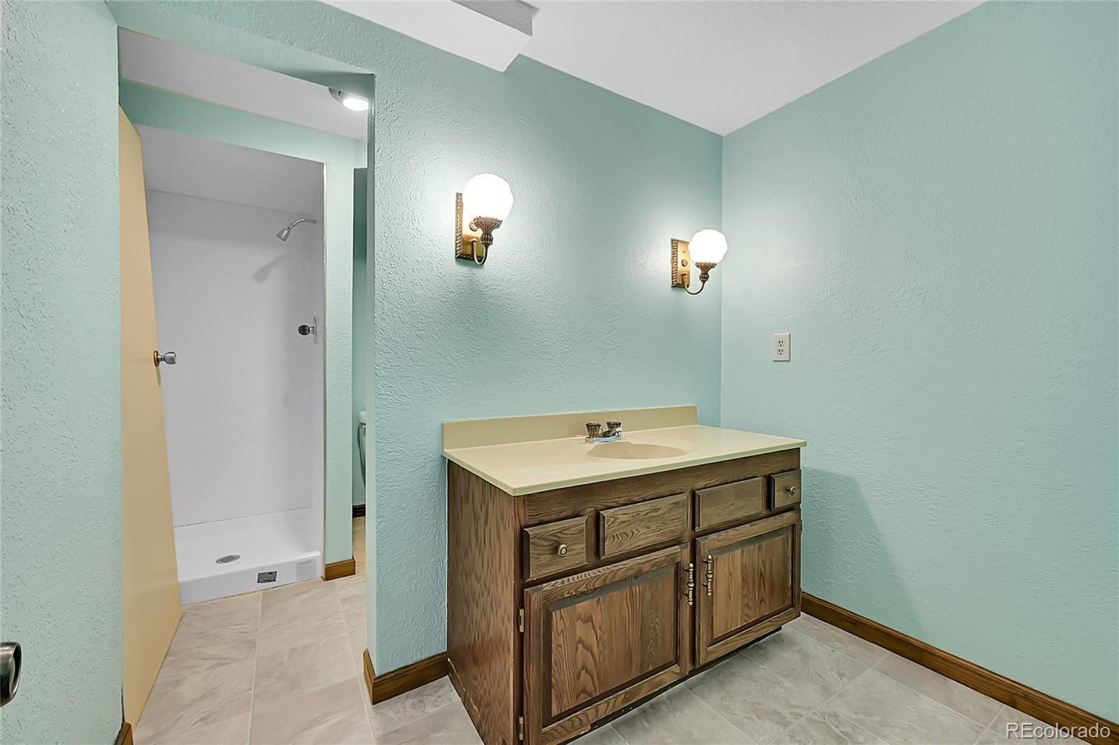 MLS Image #22 for 6361 s zenobia court,littleton, Colorado