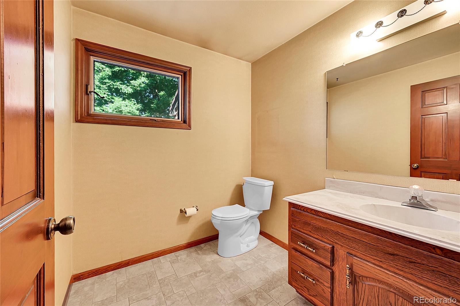 MLS Image #9 for 6361 s zenobia court,littleton, Colorado