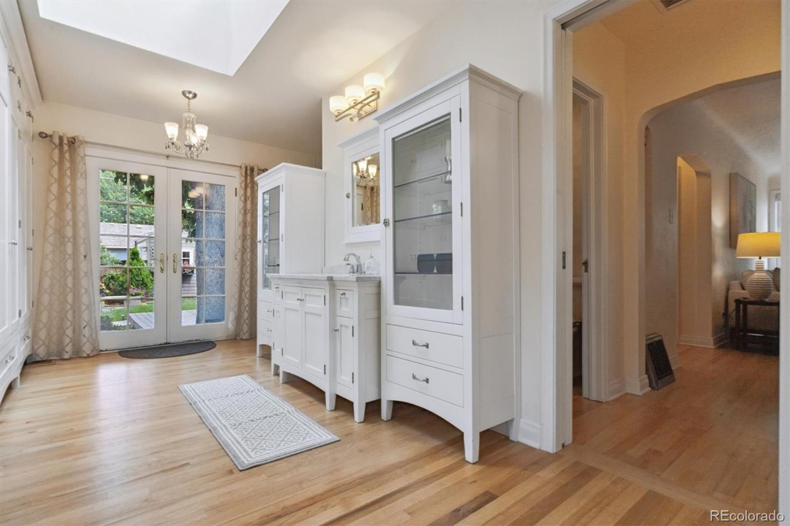 MLS Image #15 for 2690 s lafayette street,denver, Colorado
