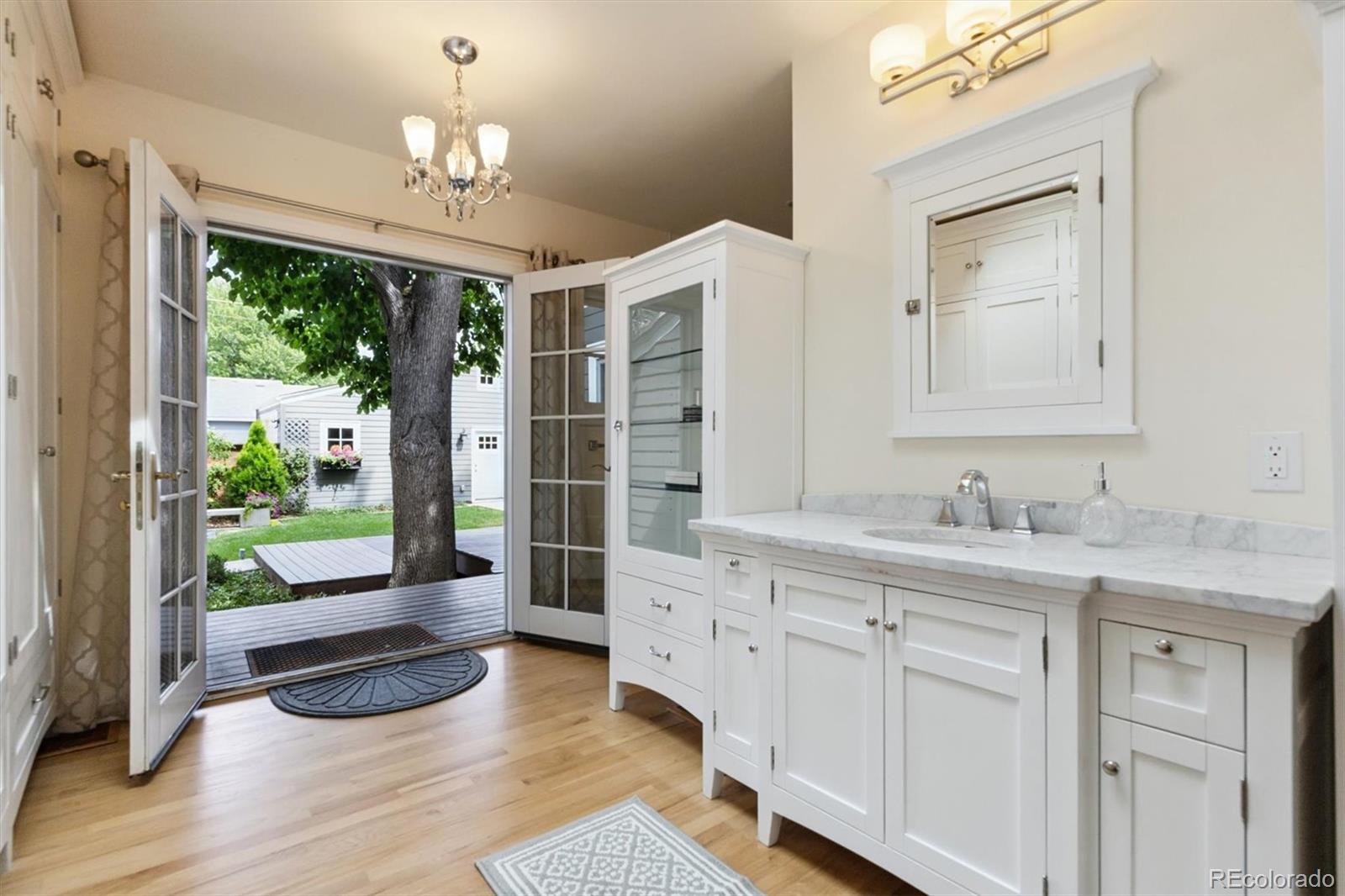 MLS Image #23 for 2690 s lafayette street,denver, Colorado
