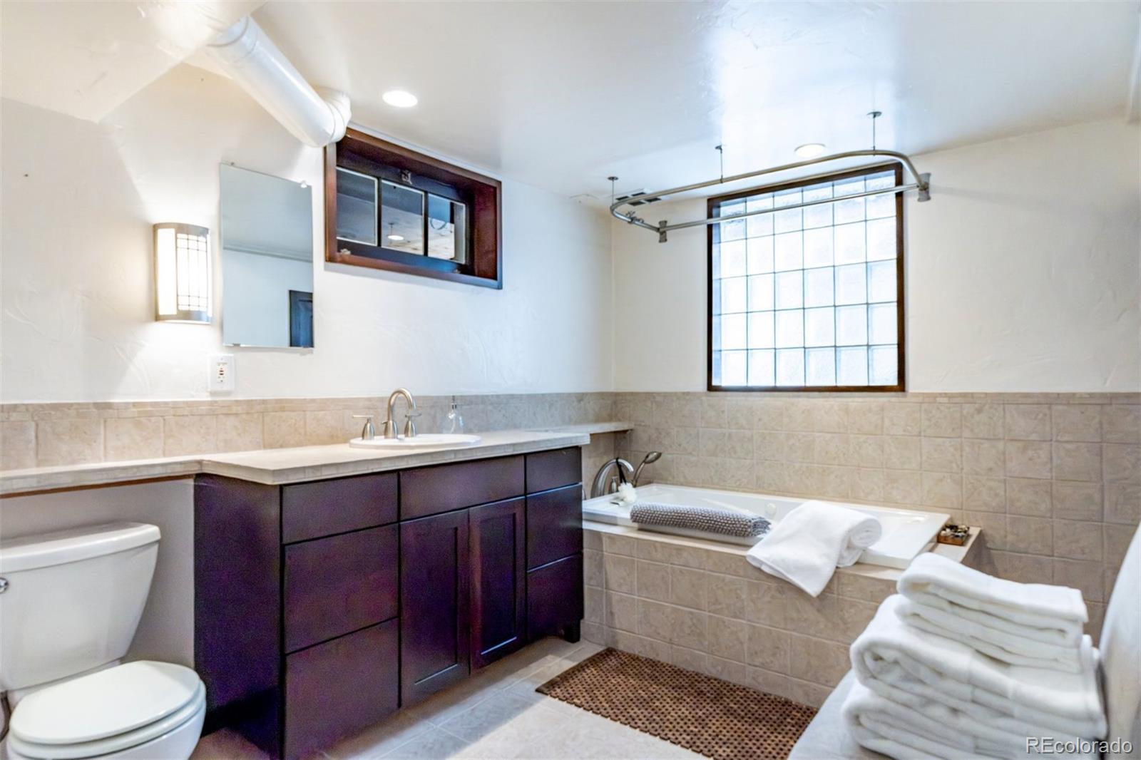 MLS Image #25 for 2690 s lafayette street,denver, Colorado
