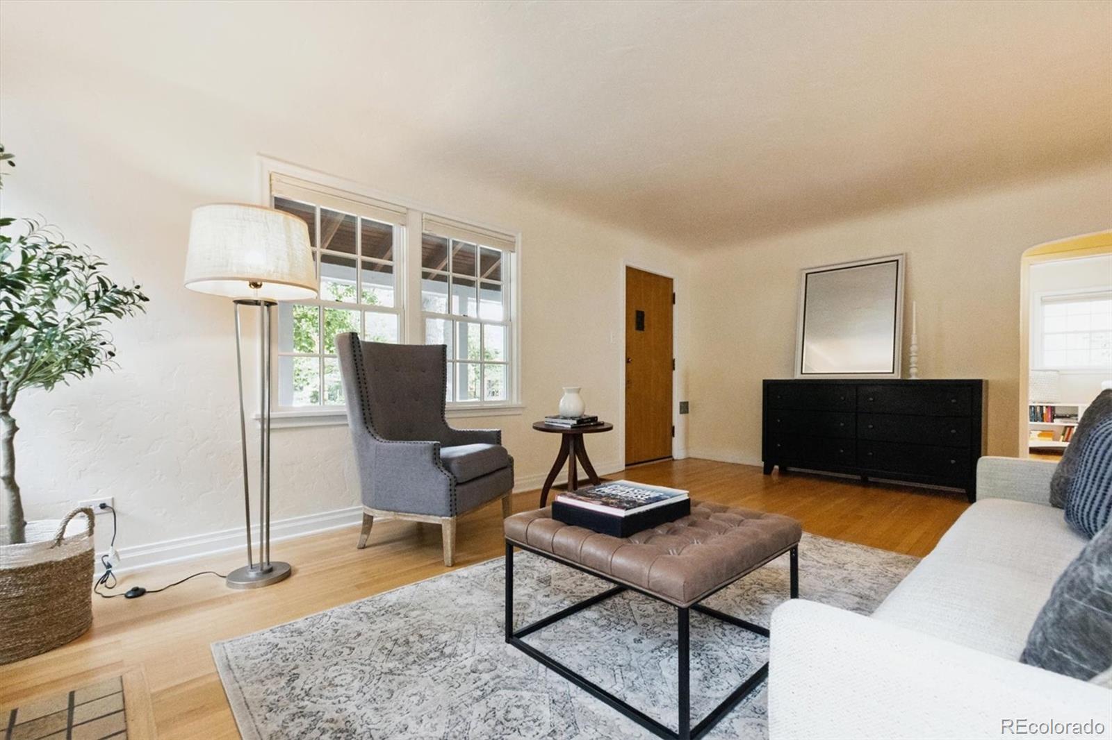 MLS Image #4 for 2690 s lafayette street,denver, Colorado
