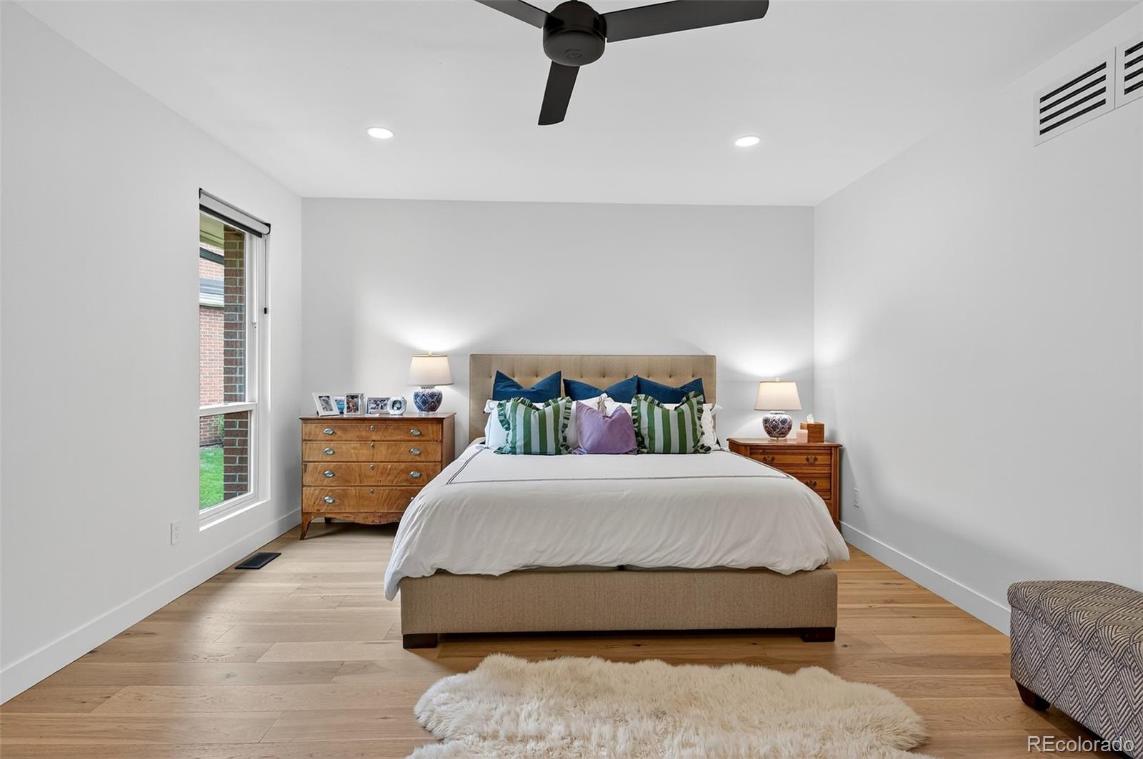 MLS Image #17 for 2800 s university boulevard,denver, Colorado