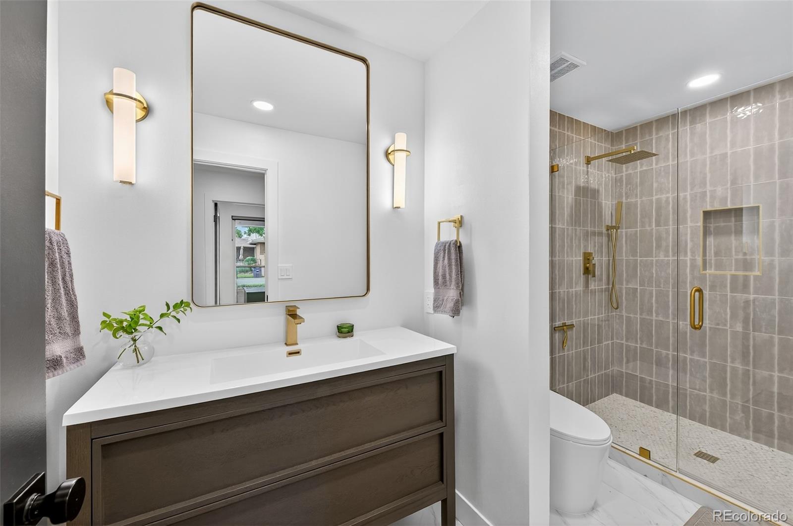 MLS Image #25 for 2800 s university boulevard,denver, Colorado