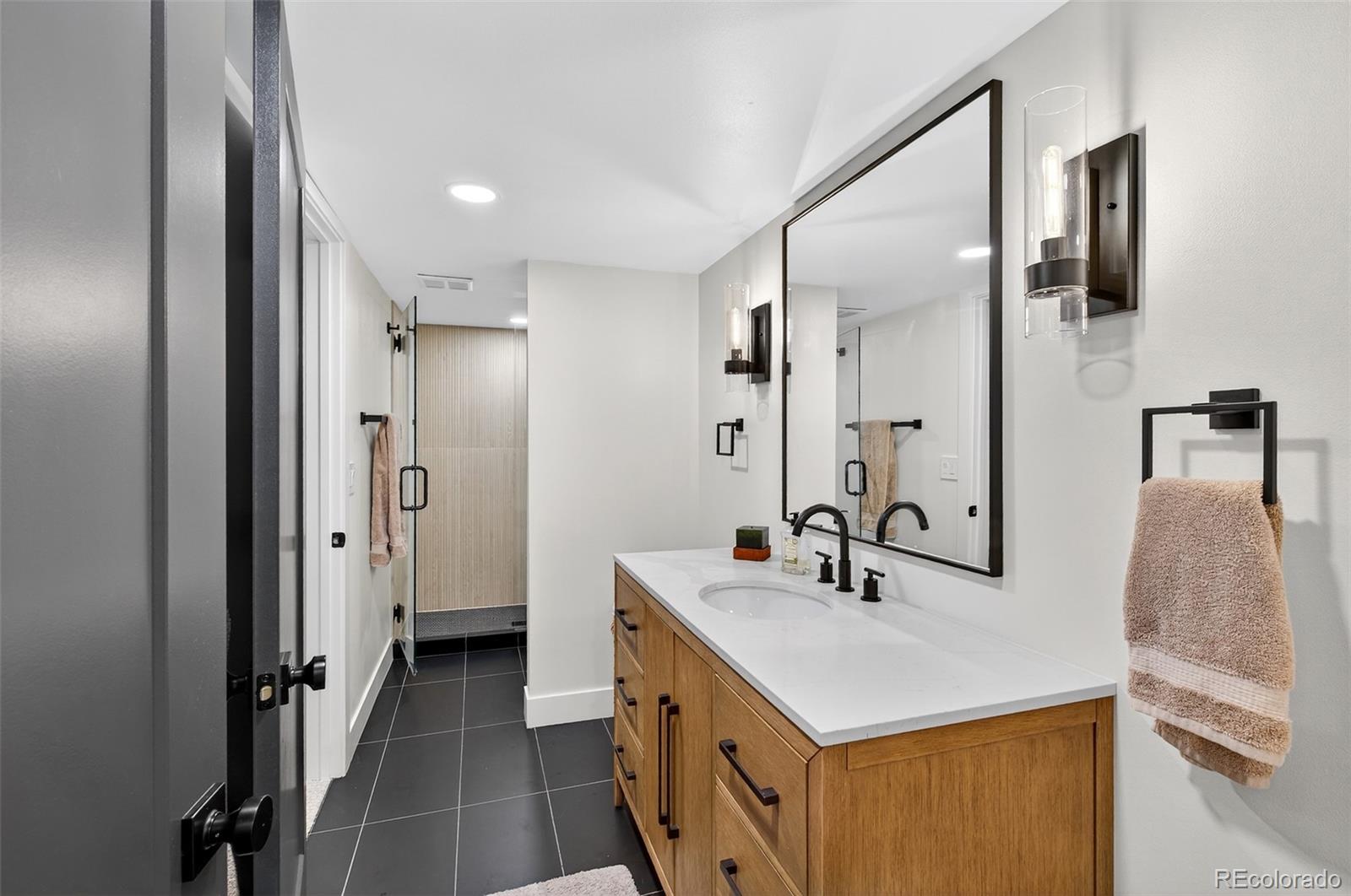 MLS Image #29 for 2800 s university boulevard,denver, Colorado