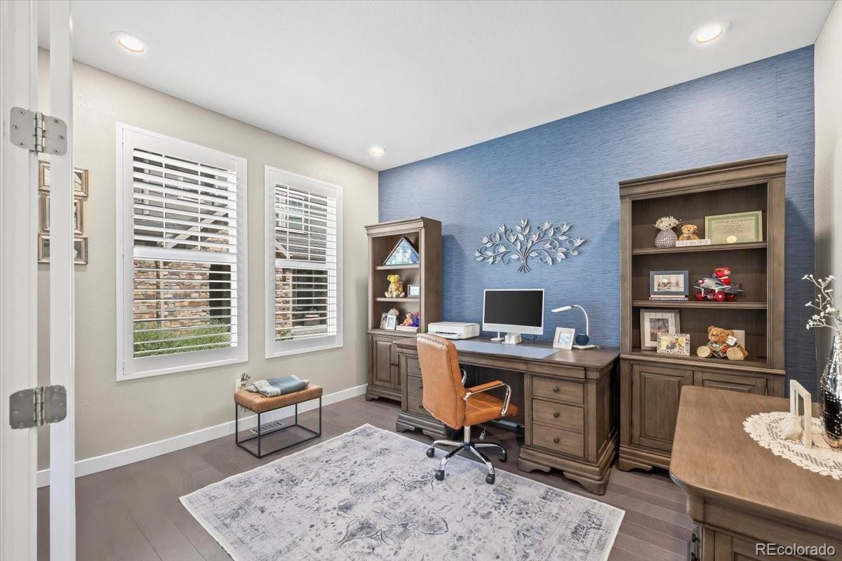 MLS Image #12 for 7633 s yakima court,aurora, Colorado