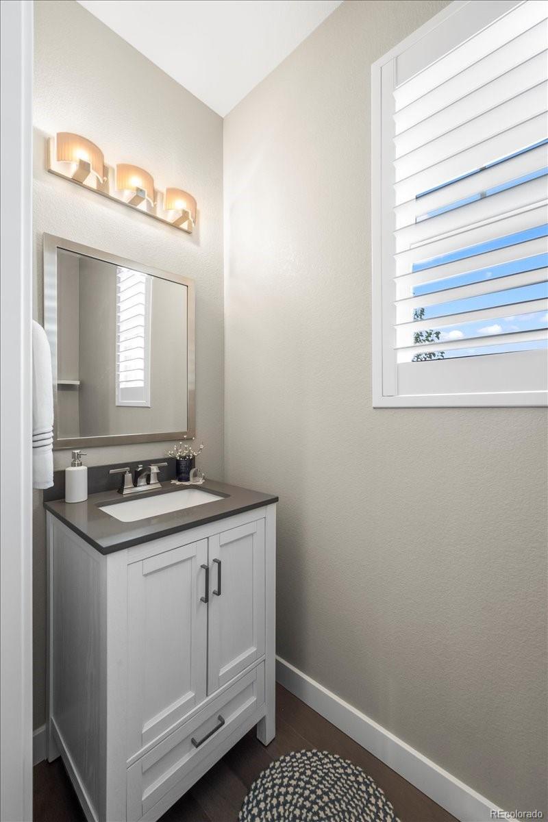 MLS Image #13 for 7633 s yakima court,aurora, Colorado