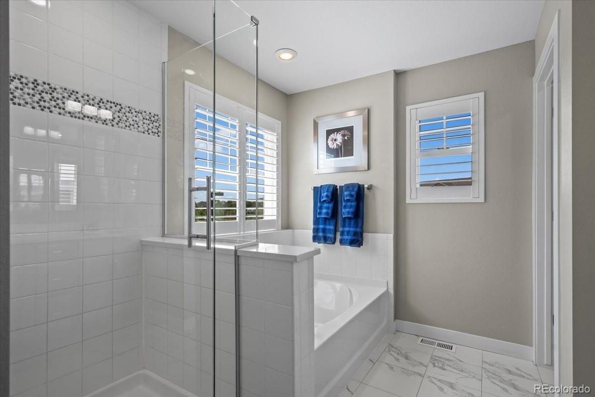 MLS Image #20 for 7633 s yakima court,aurora, Colorado